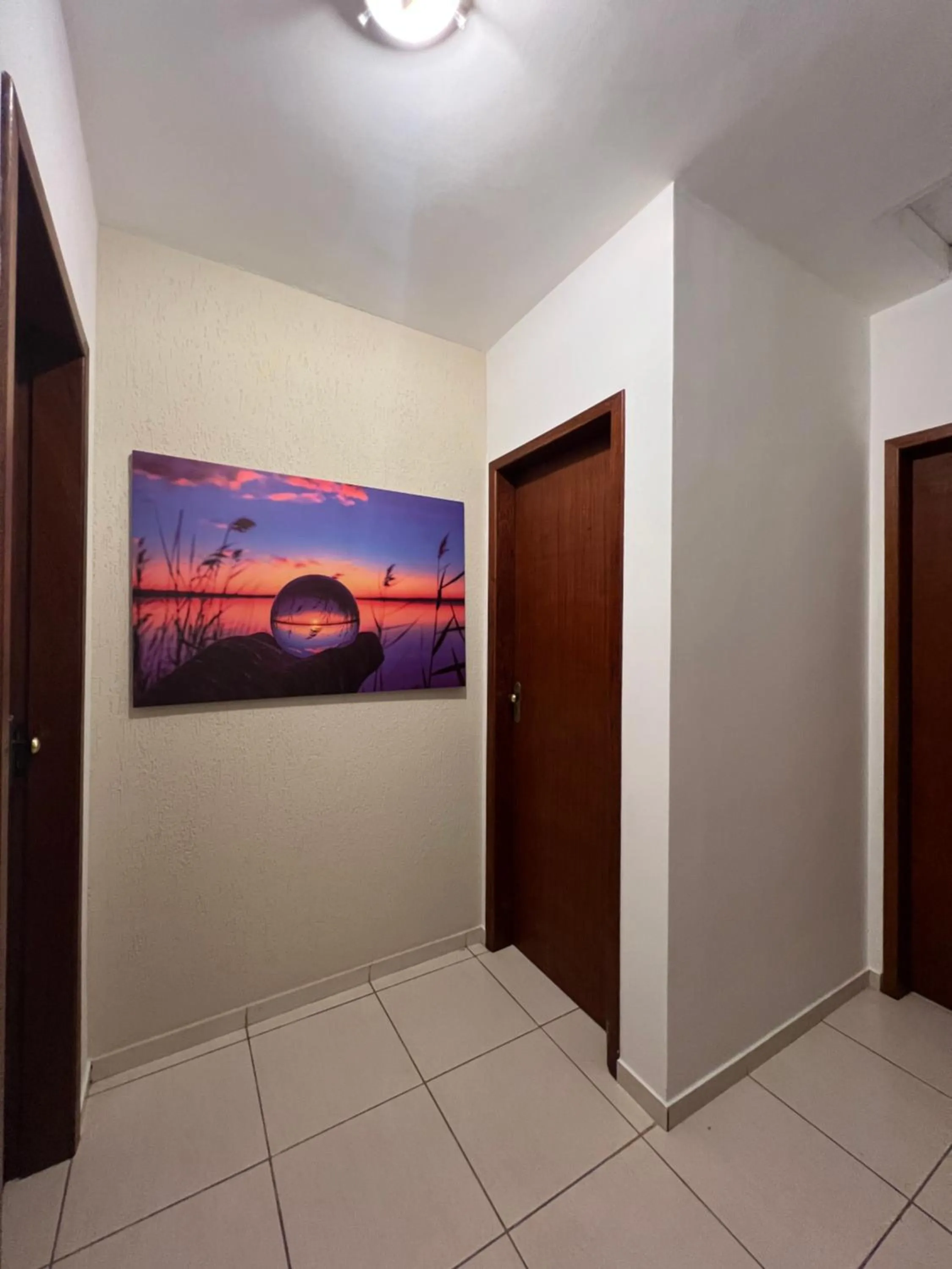 Casa com piscina, churrasqueira e ar condicionado em condomínio