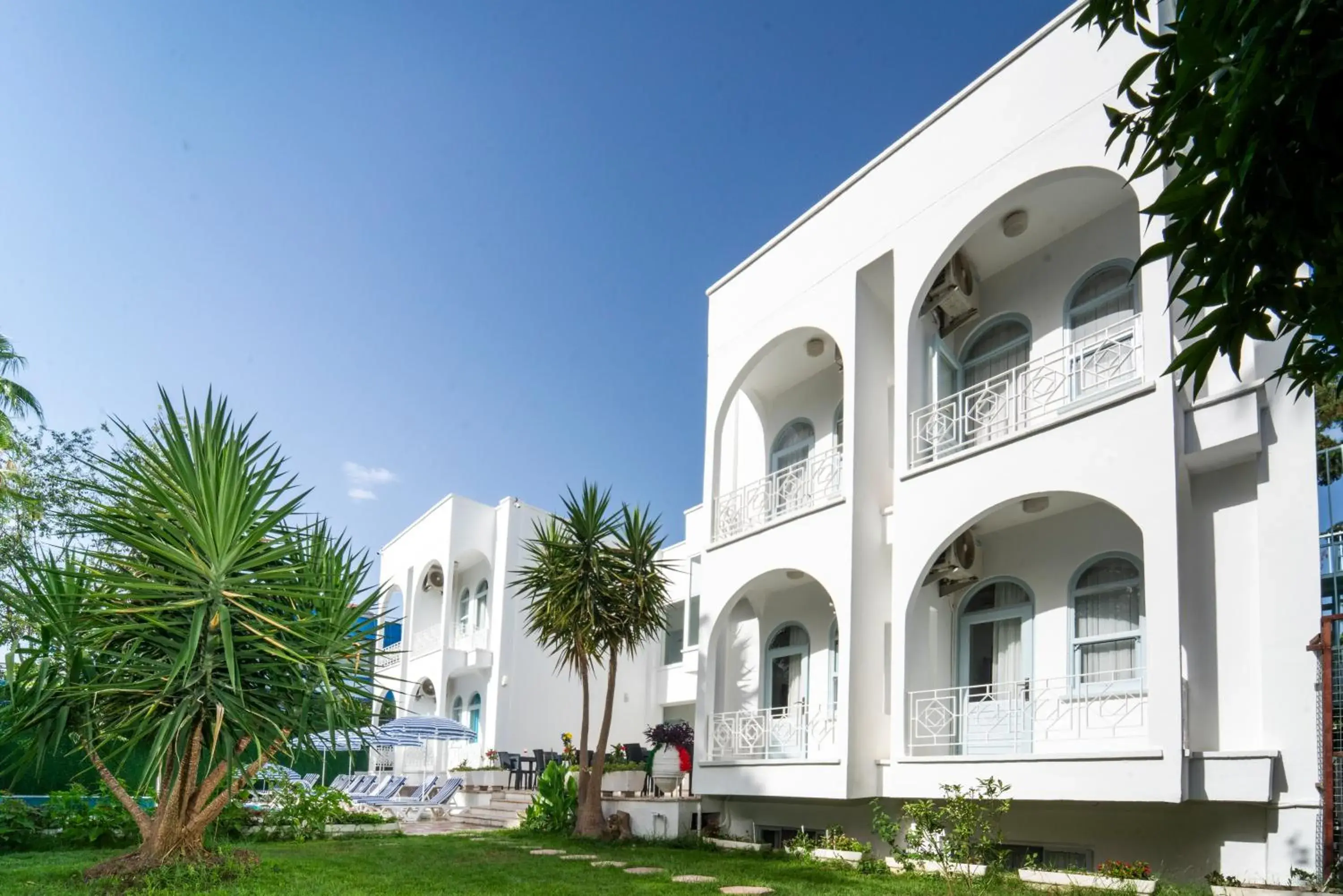 Property building in Kemer Royal Beach Property building in Kemer Royal Beach