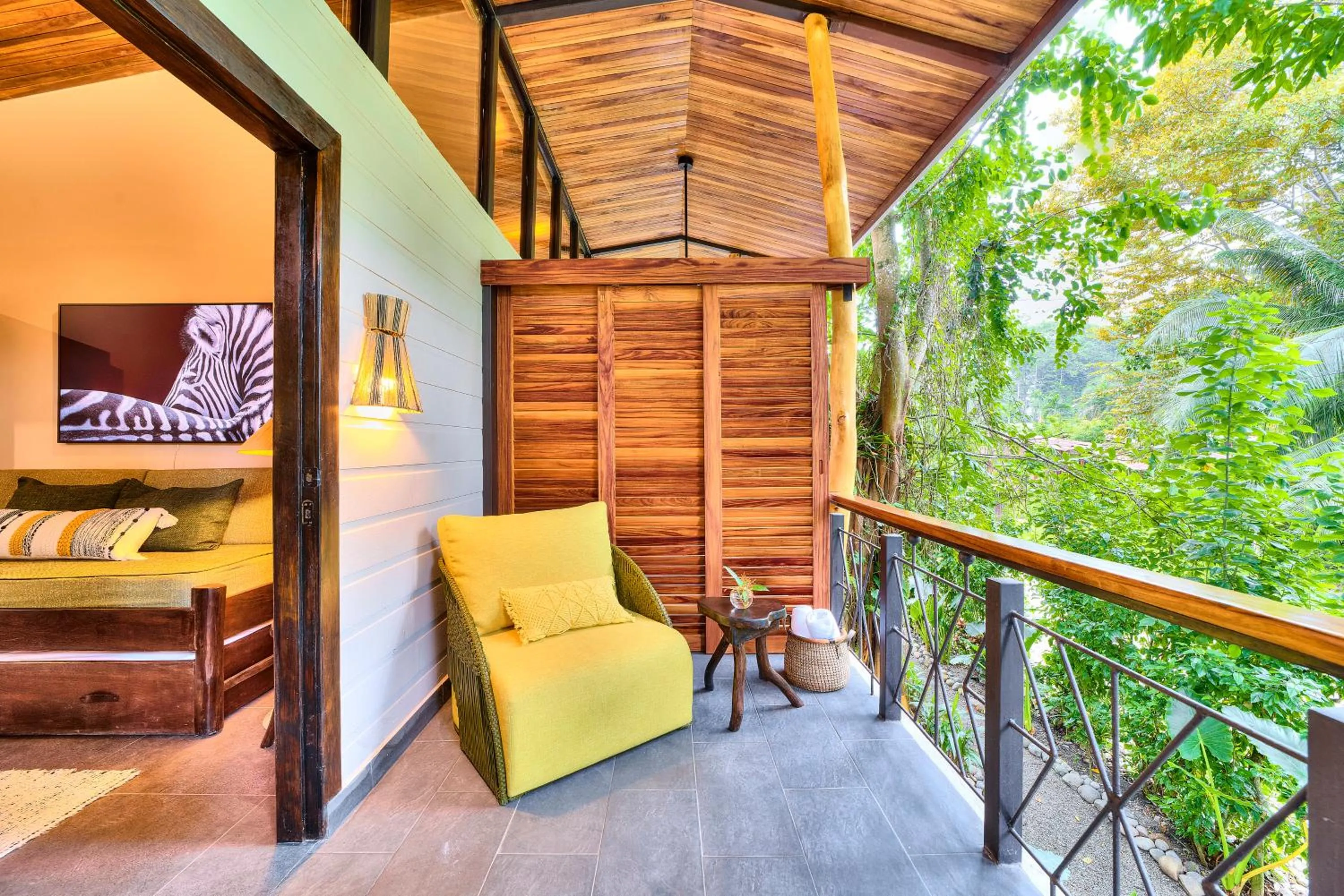 Spring in Conga Boutique Hotel