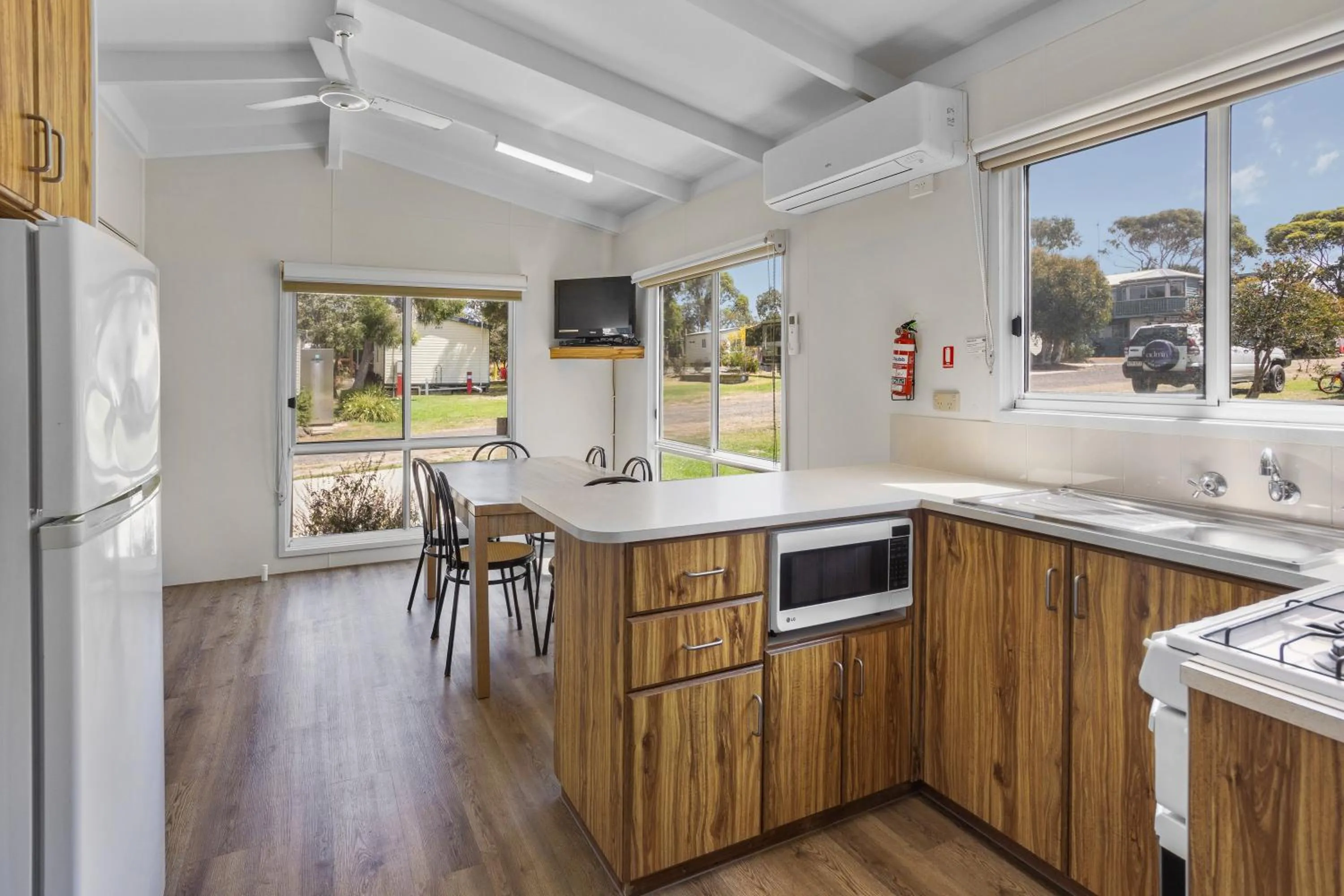 Dining area in BIG4 Aireys Inlet