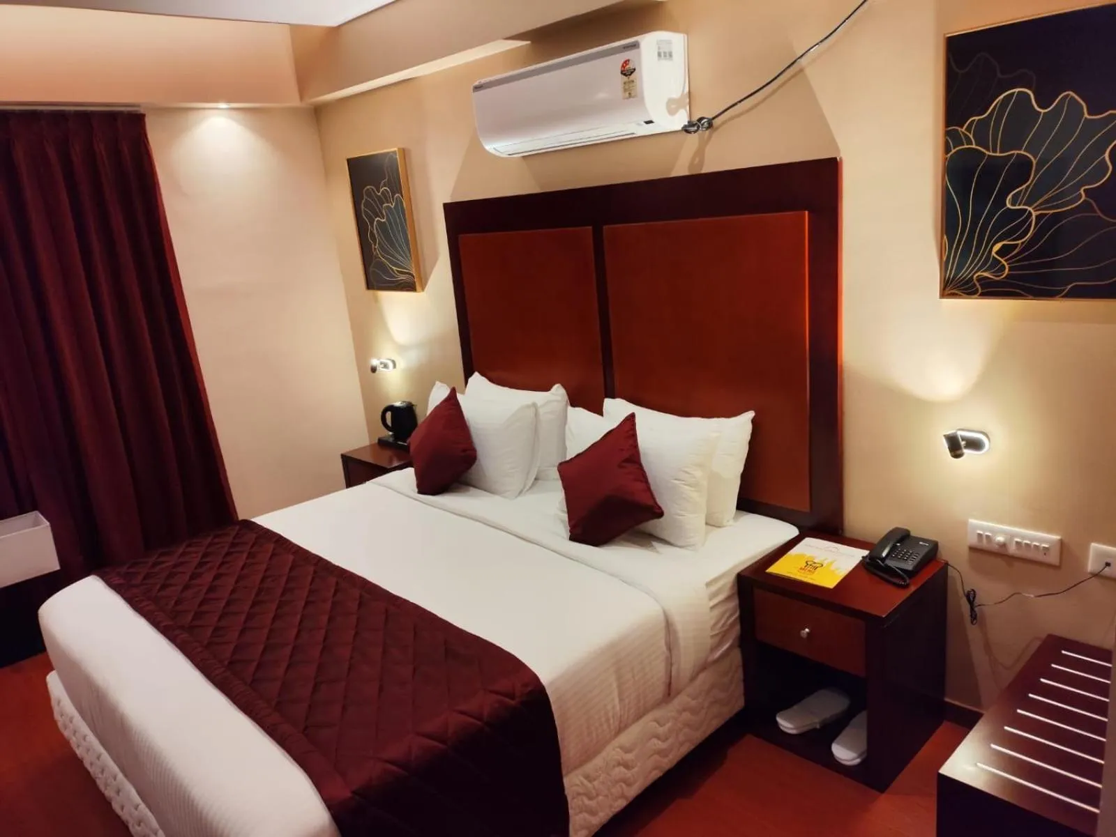 Bed in Park Avenue Hotel & Apartments Trichy