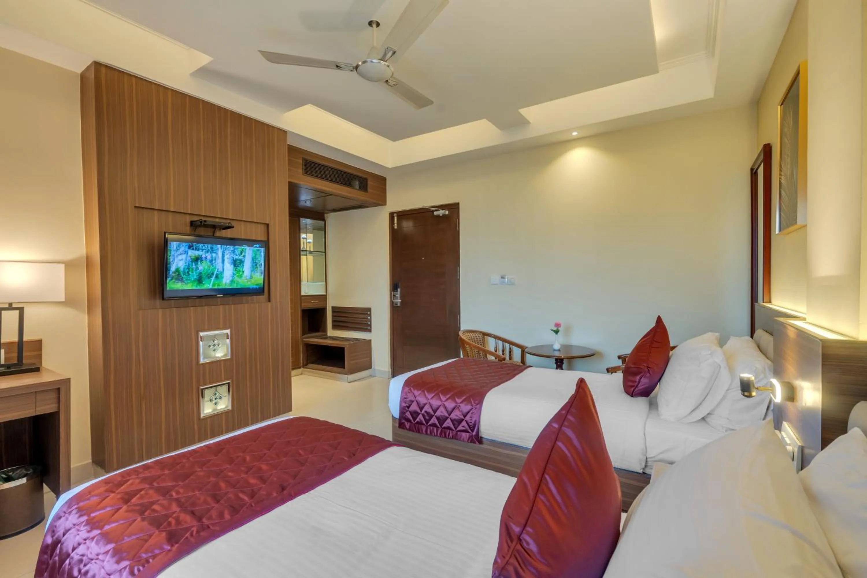 Bedroom, Bed in Park Avenue Hotel & Apartments Trichy