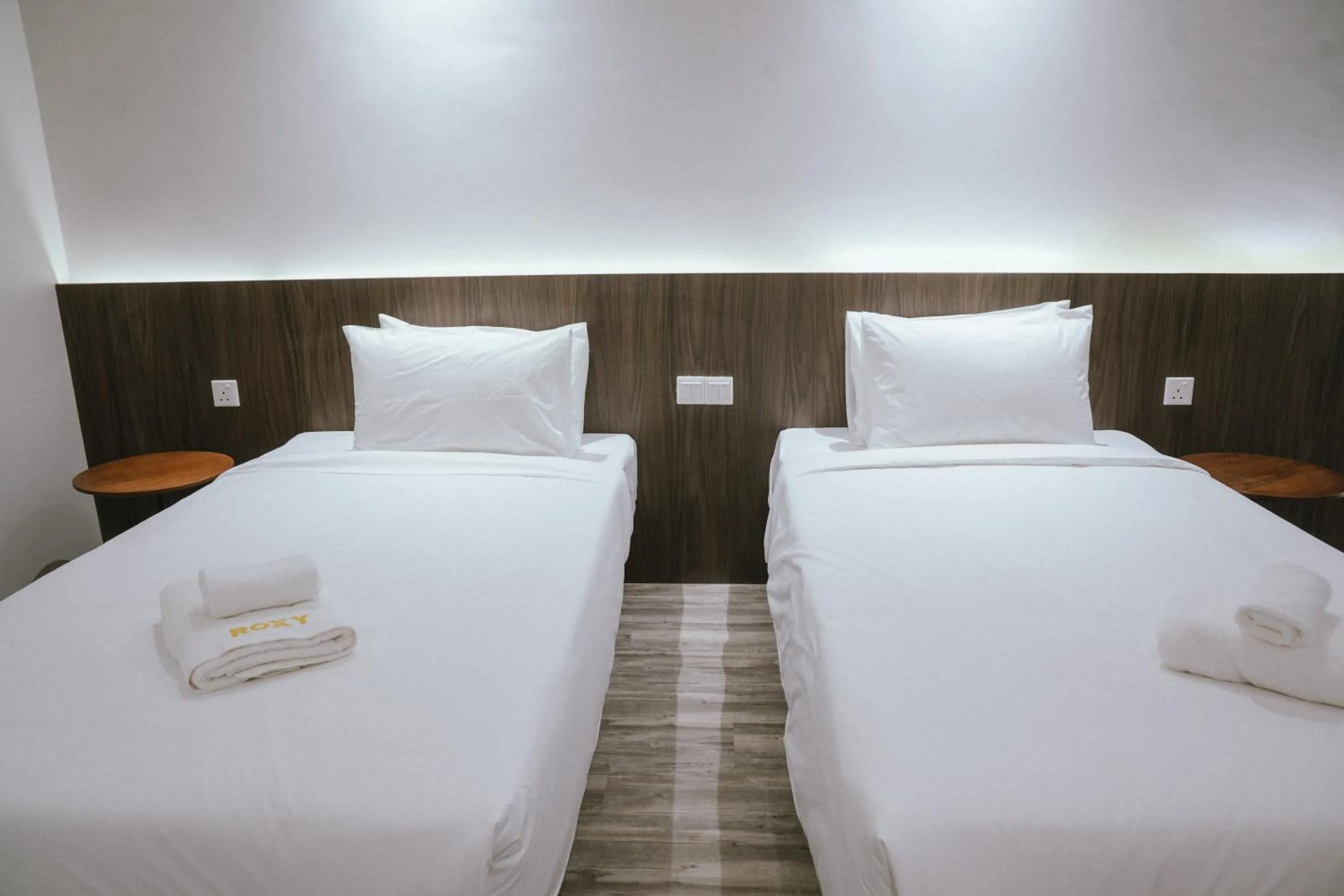 Bed in Roxy Hotel Siniawan