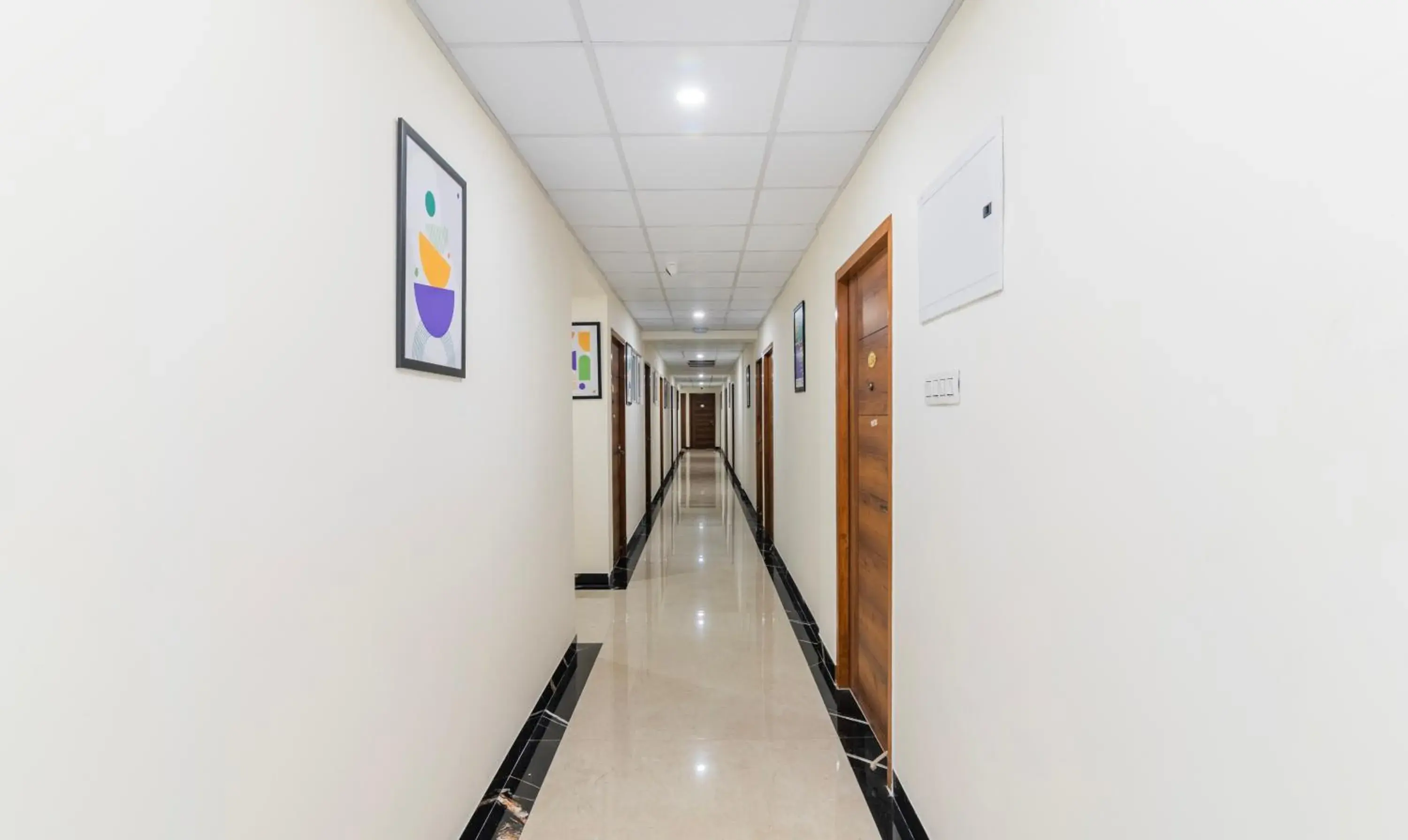 Lobby or reception in Treebo Rakshitha, Porur Lobby or reception in Treebo Rakshitha, Porur