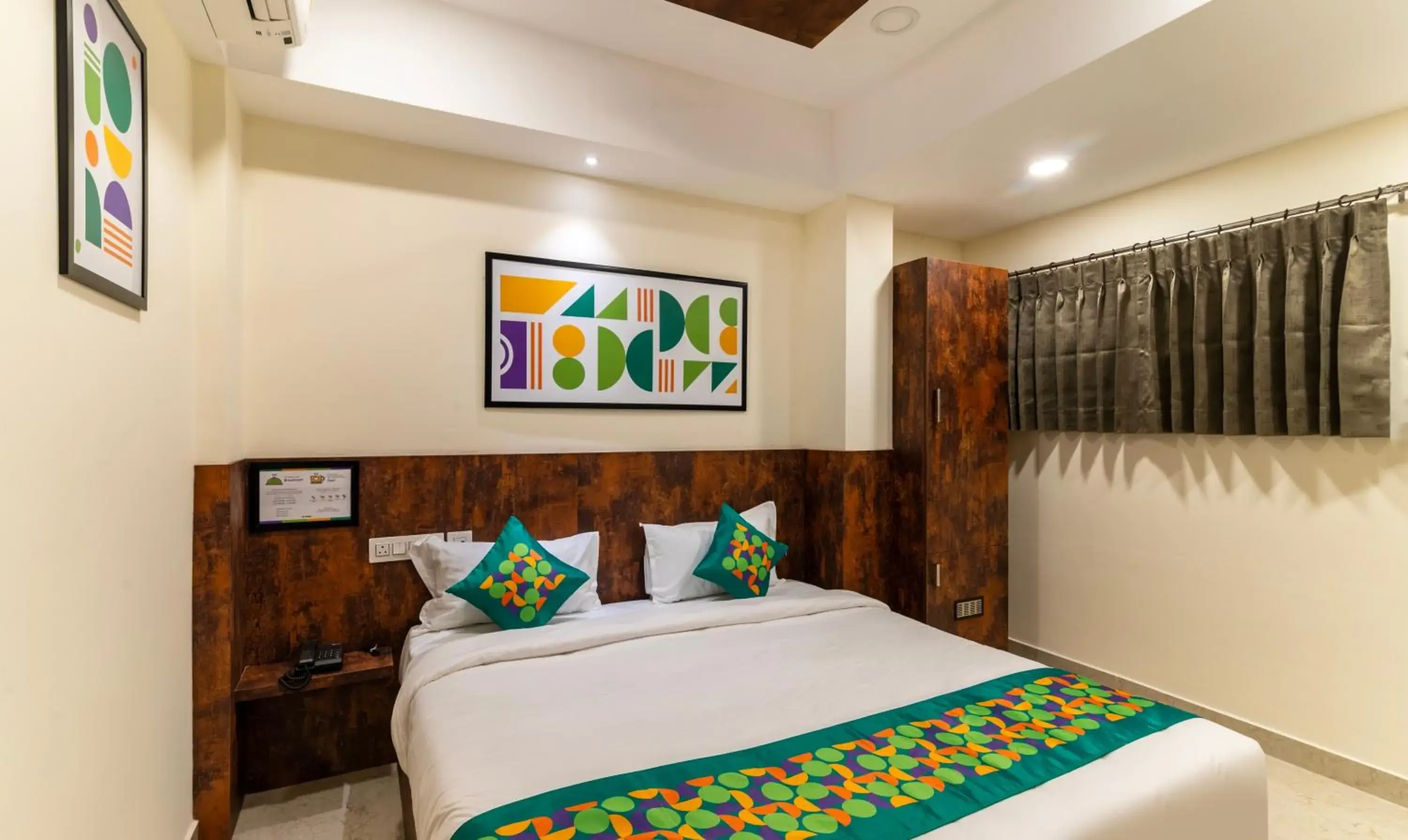 Bedroom, Bed in Treebo Rakshitha, Porur Bedroom, Bed in Treebo Rakshitha, Porur