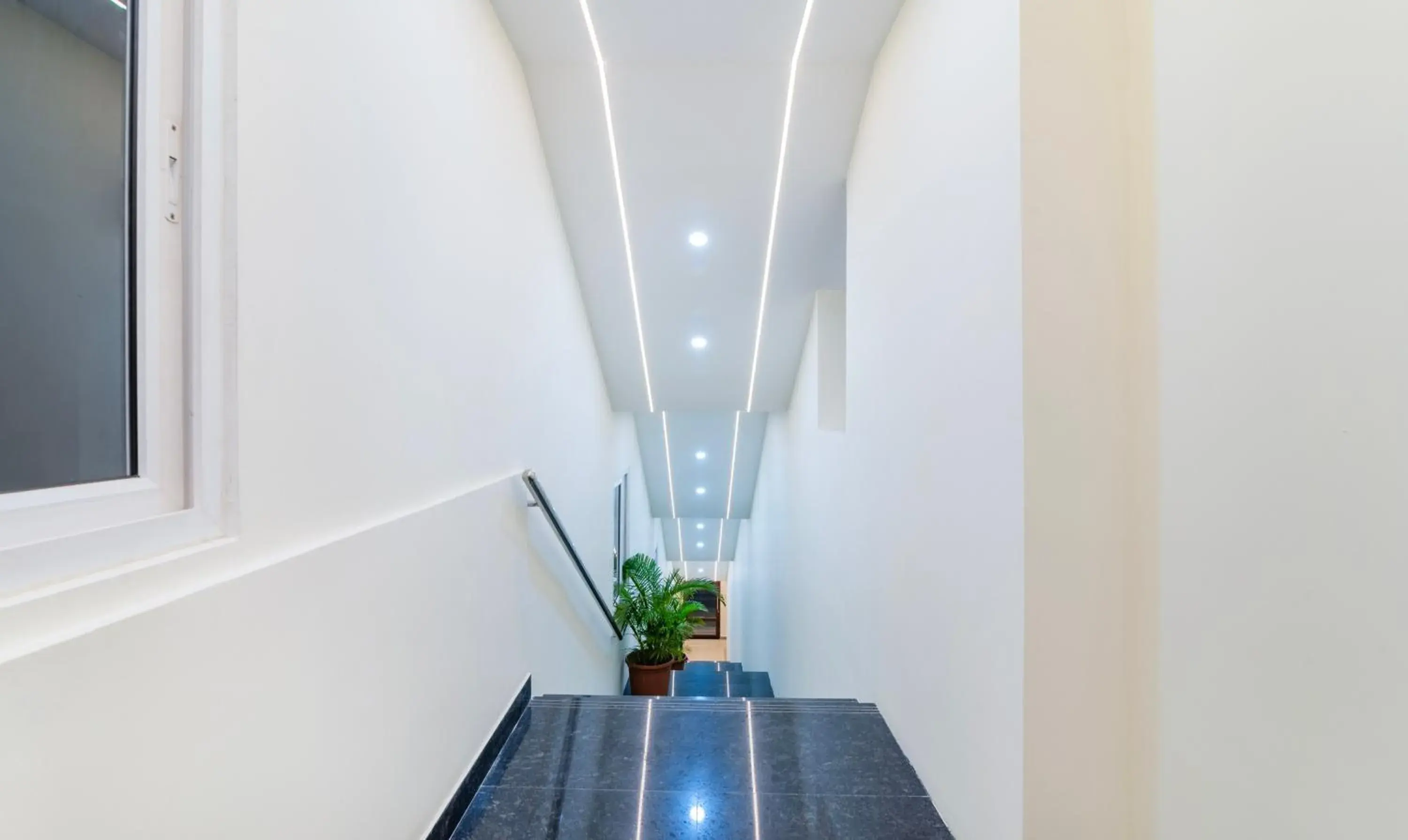 Lobby or reception in Treebo Rakshitha, Porur Lobby or reception in Treebo Rakshitha, Porur