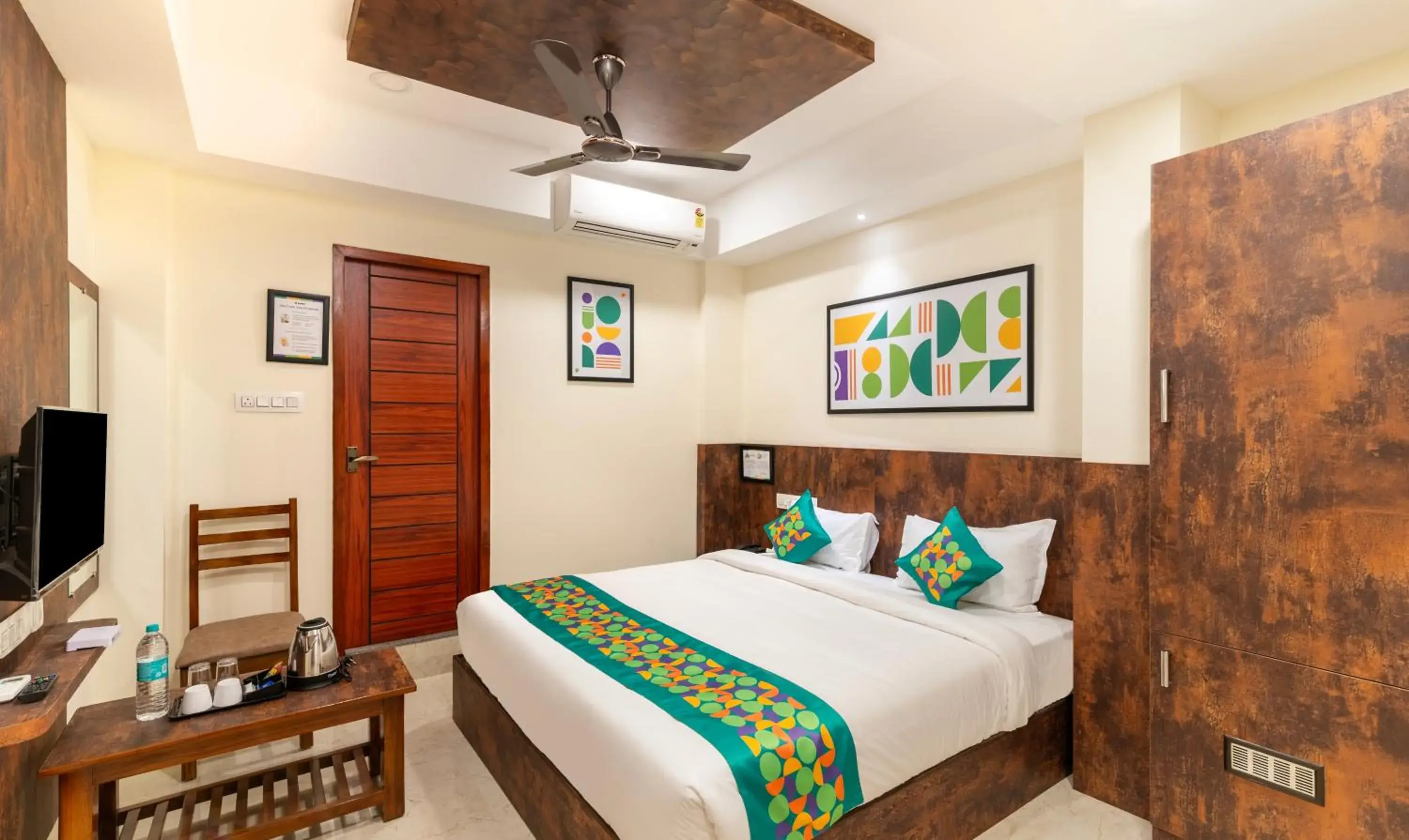 Bedroom, Bed in Treebo Rakshitha, Porur Bedroom, Bed in Treebo Rakshitha, Porur