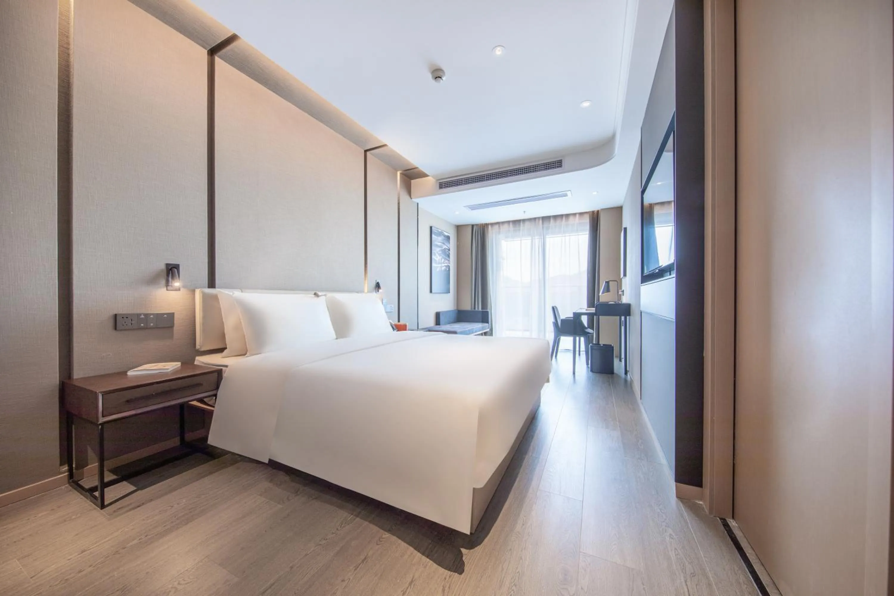 Bed in Atour Hotel Shenzhen Guangming Science City Zhengda City