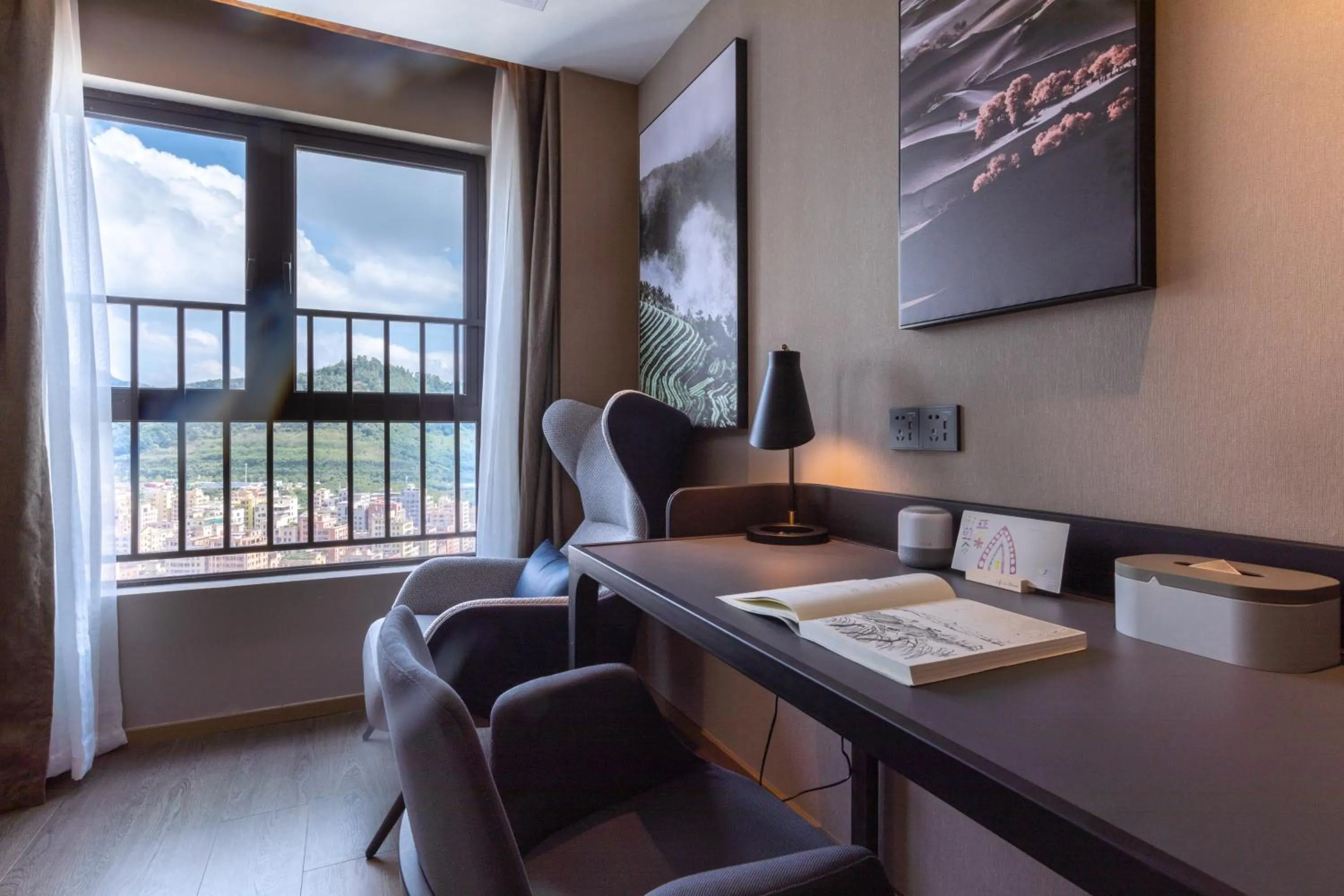 Atour Hotel Shenzhen Guangming Science City Zhengda City