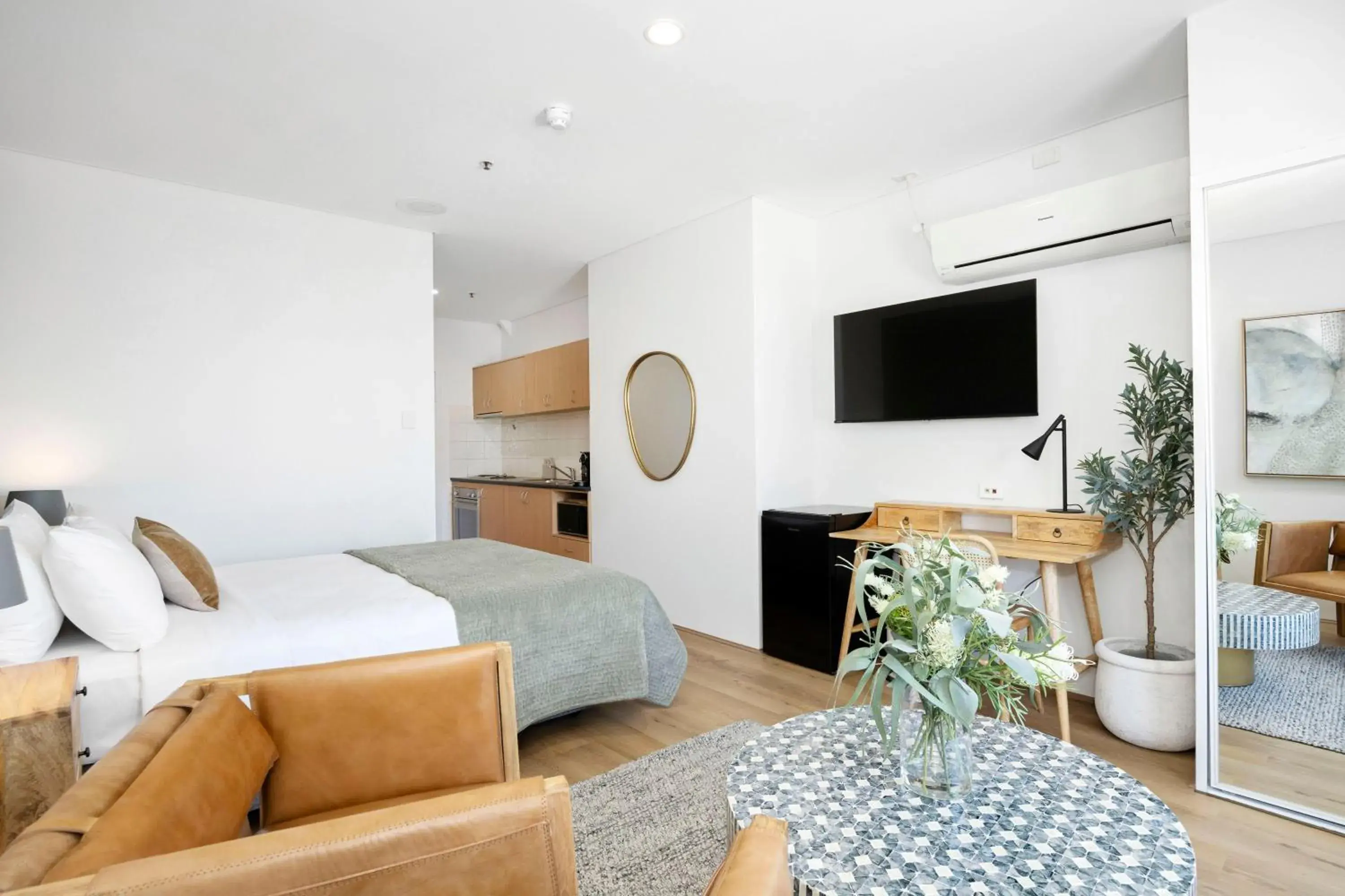 Bed in Small Moments Bed in Small Moments