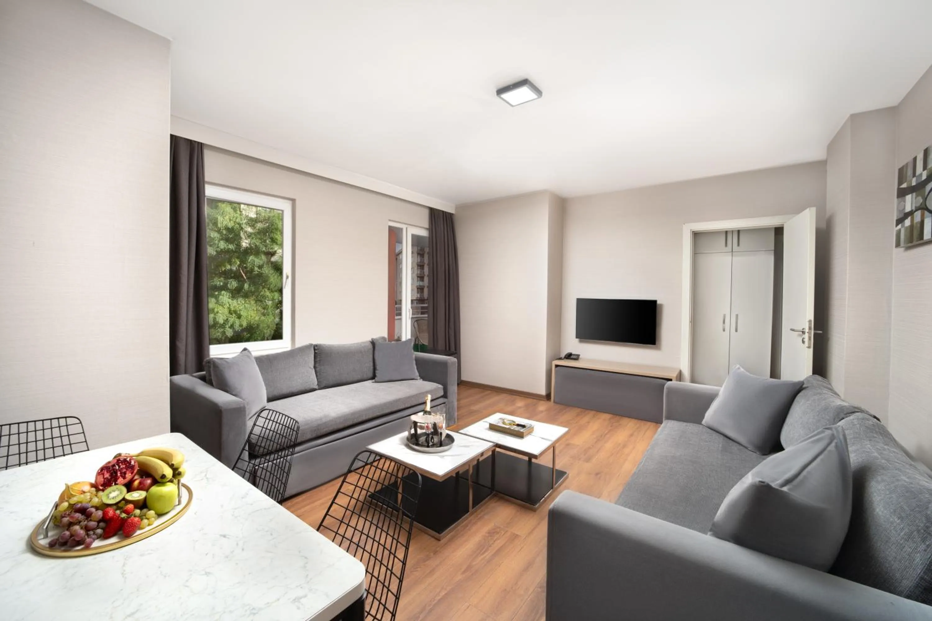 Nish Suites Atasehir