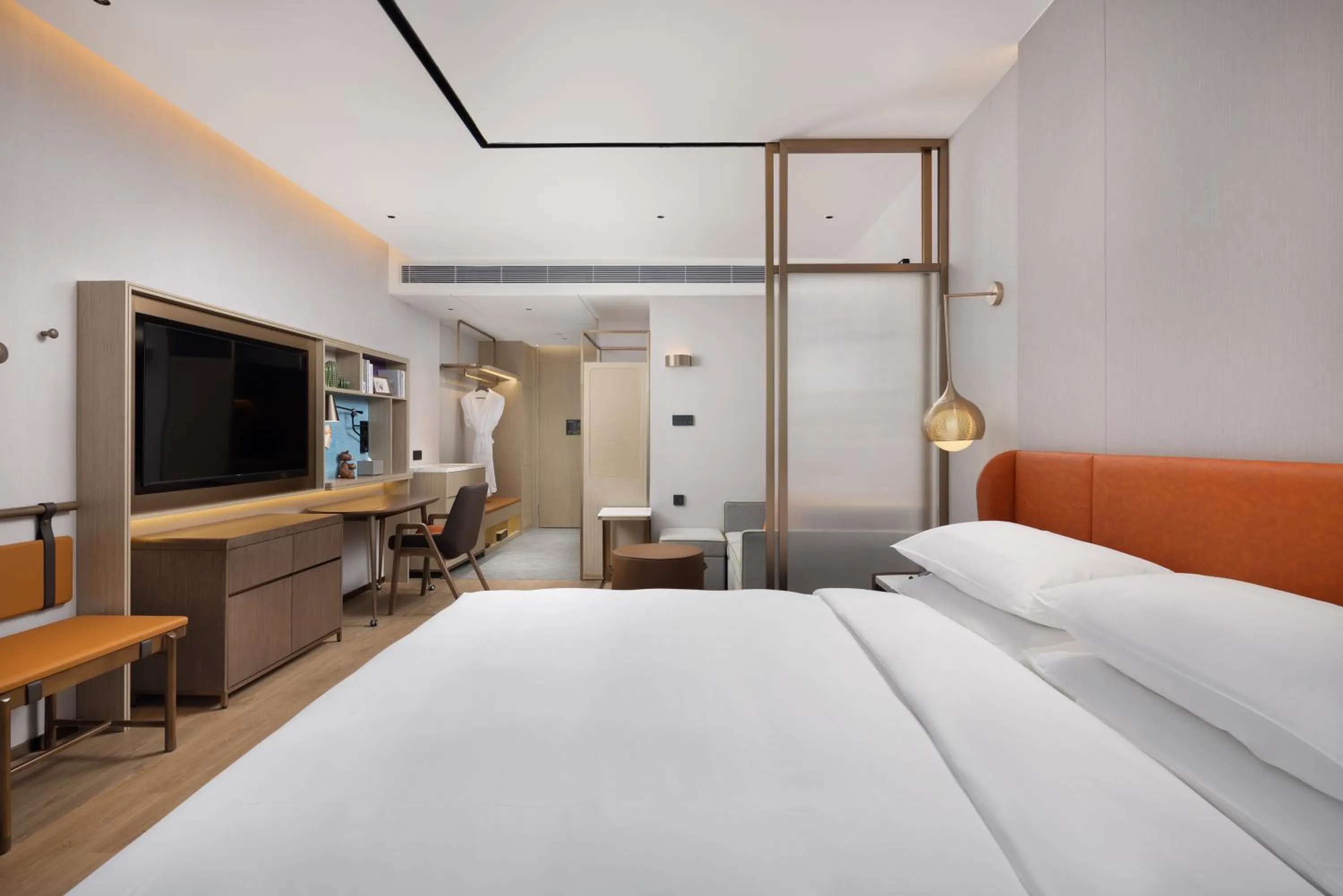 Bed in Home2 Suite by Hilton Jingjiang Binjiang New Town