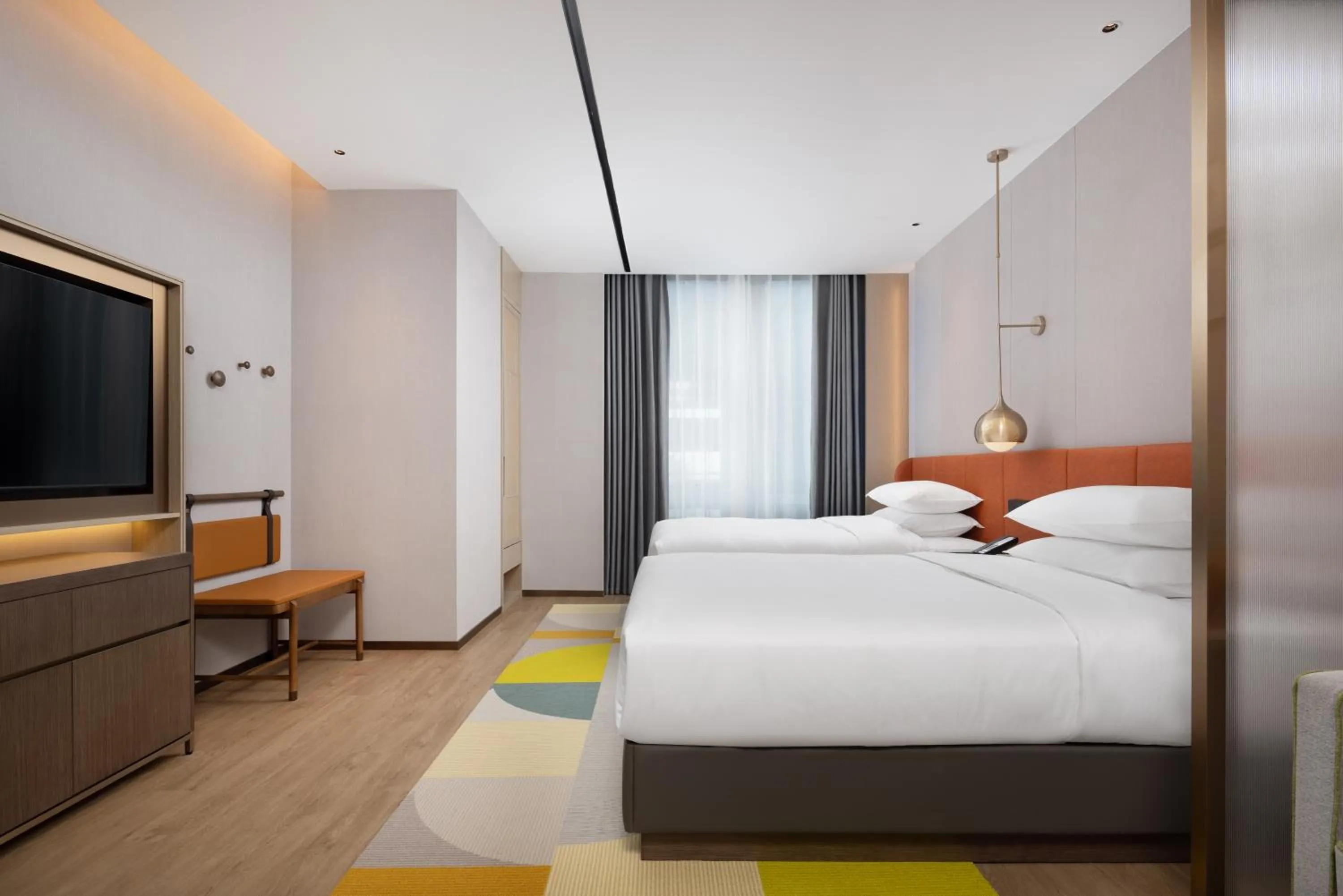 Bed in Home2 Suite by Hilton Jingjiang Binjiang New Town