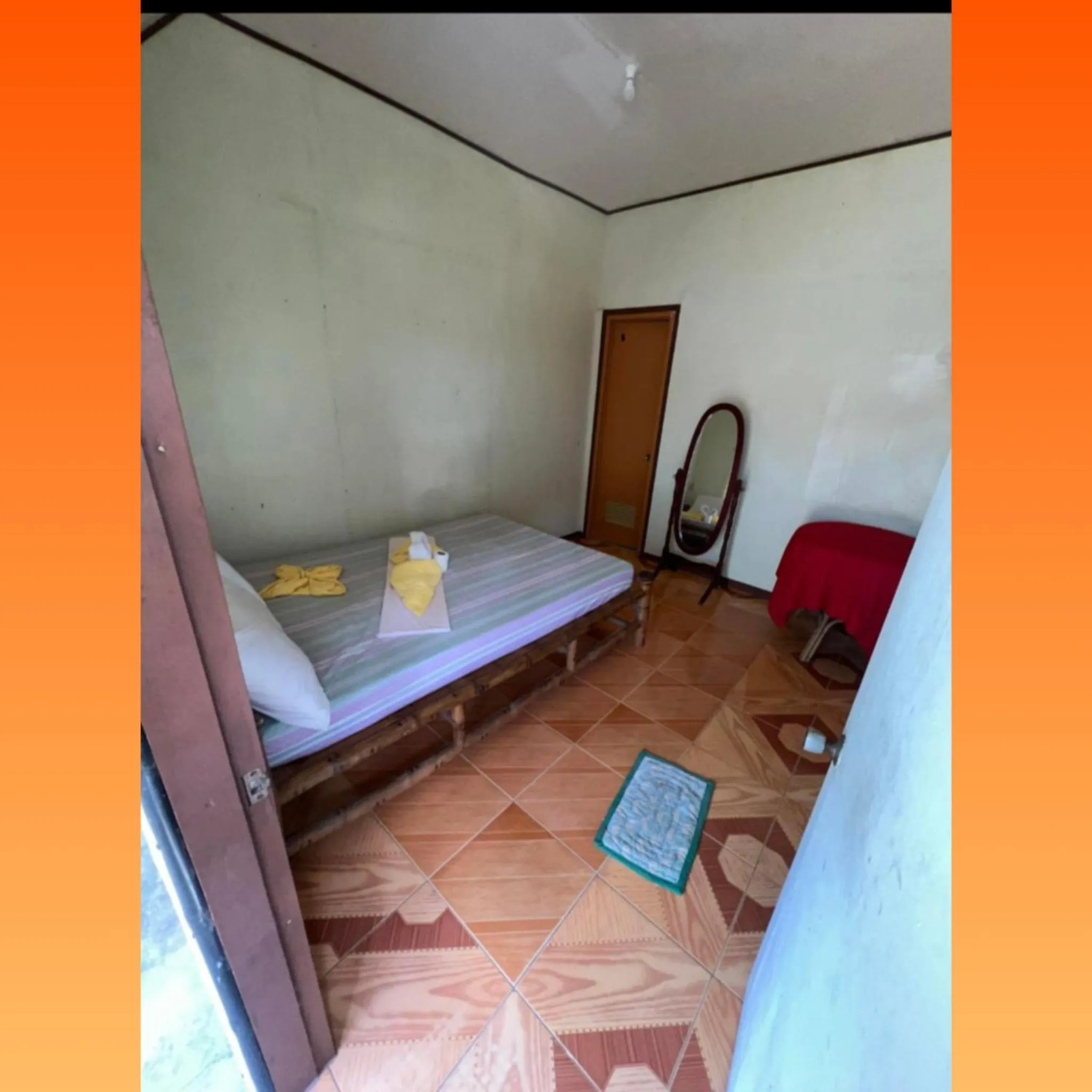 View (from property/room), Bed in Floresitas Beach Resort