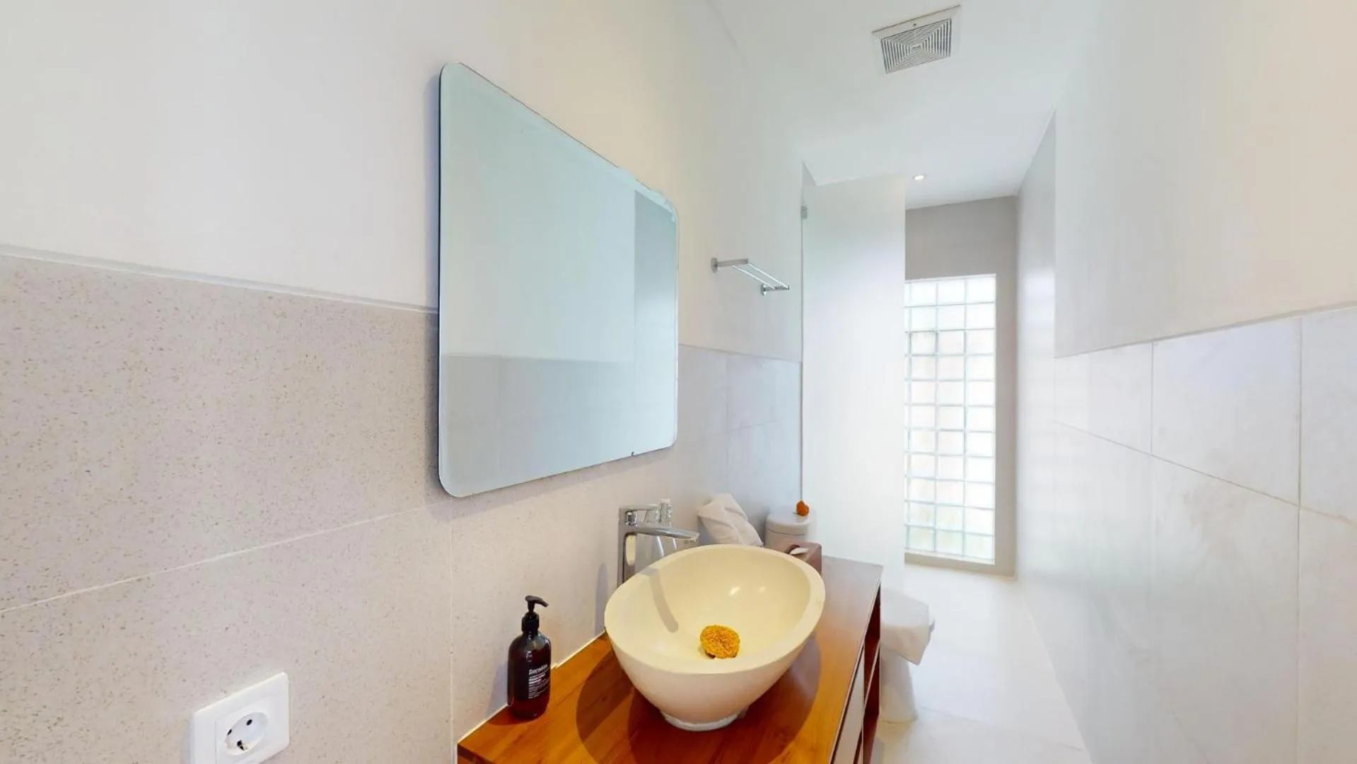 Shower in Segara Seaside Resort