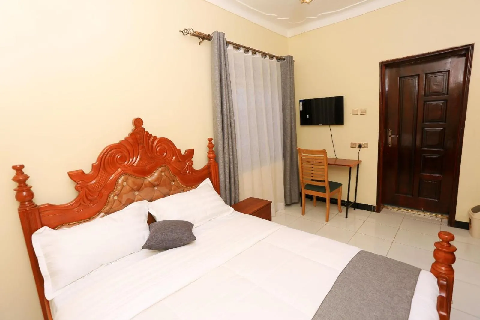 Bedroom, Bed in Sarai Hotel