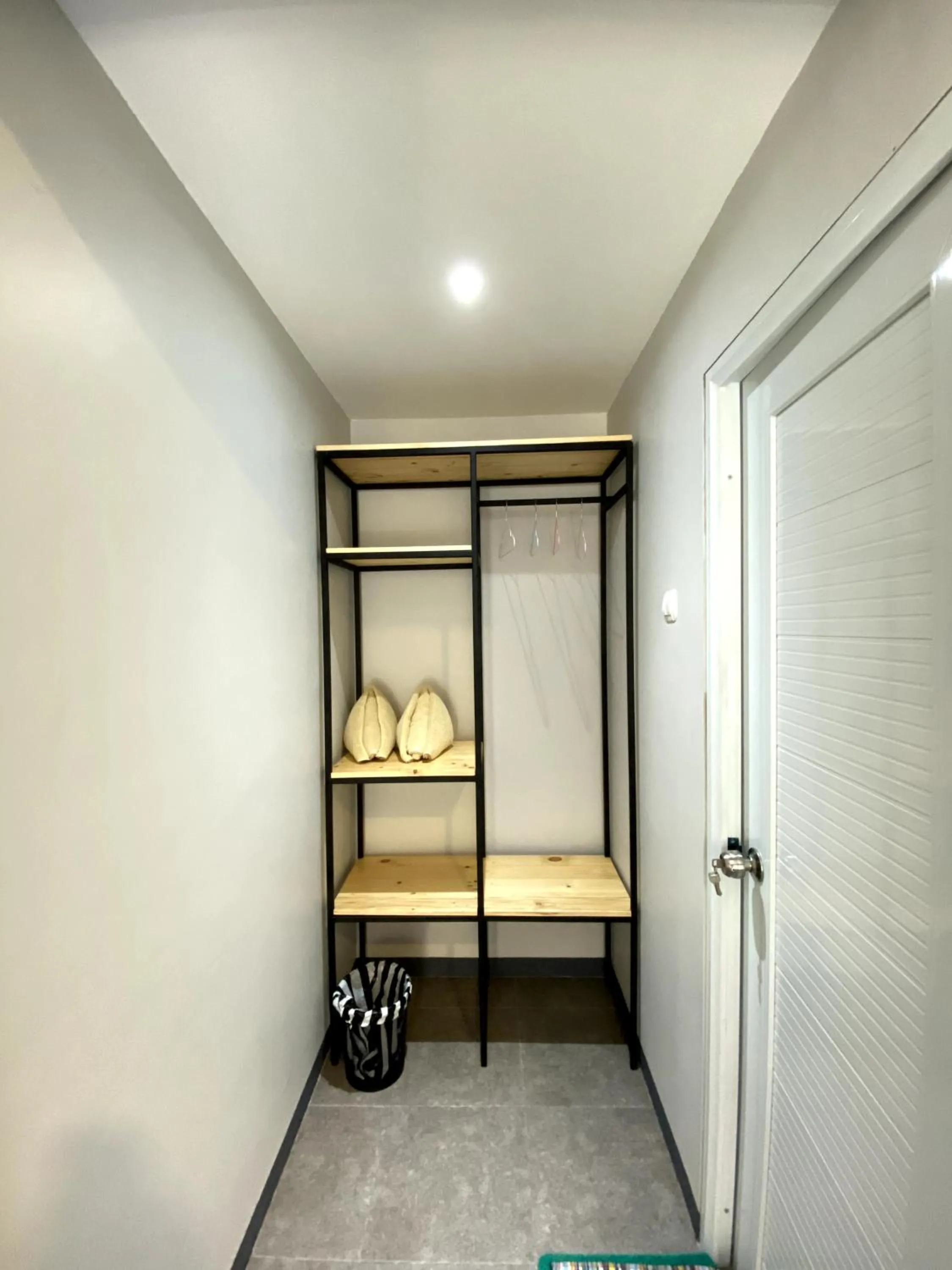 furniture in Petik Merah Beo