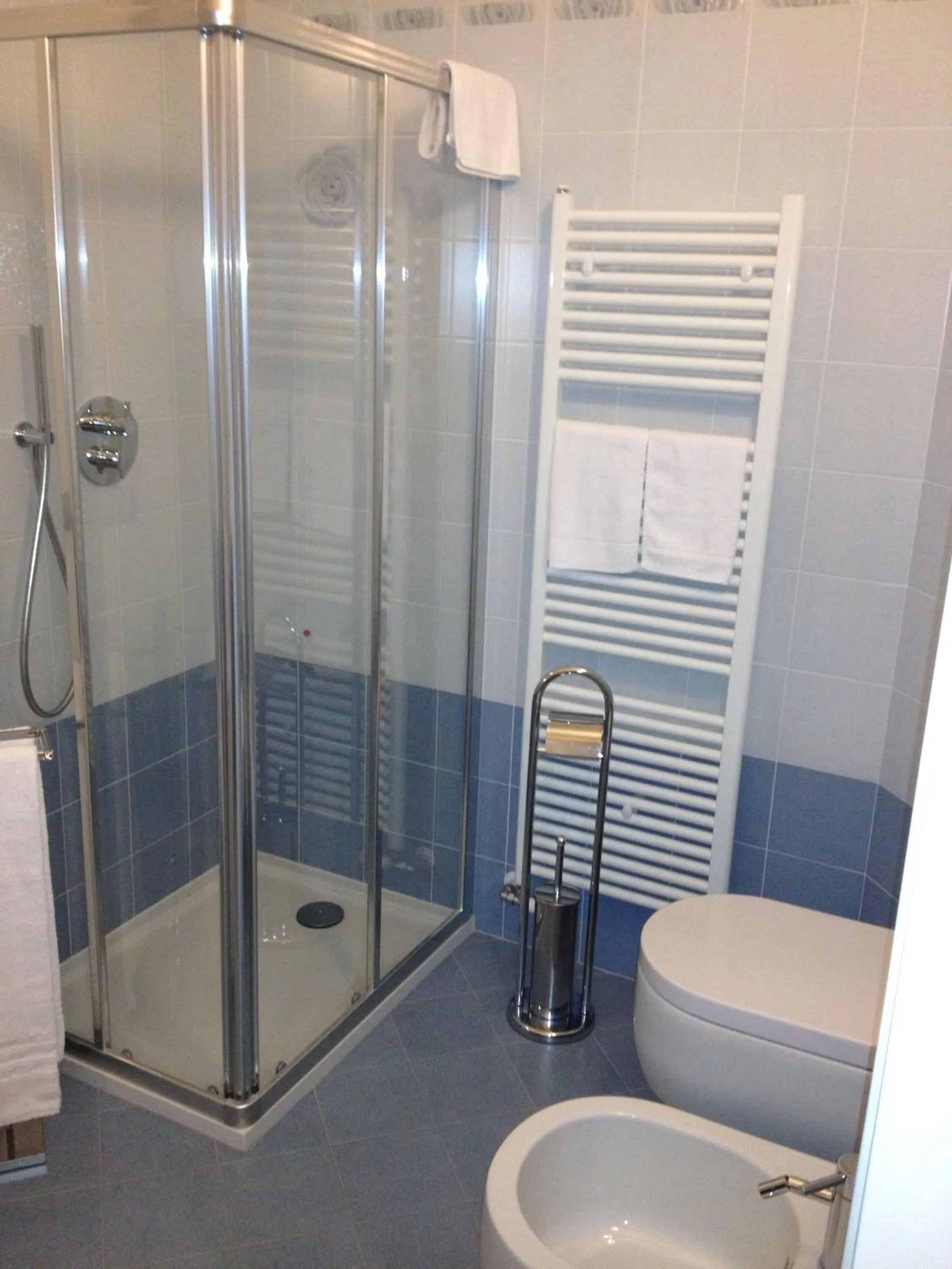 Bathroom in B&B Teatro Ristori Verona