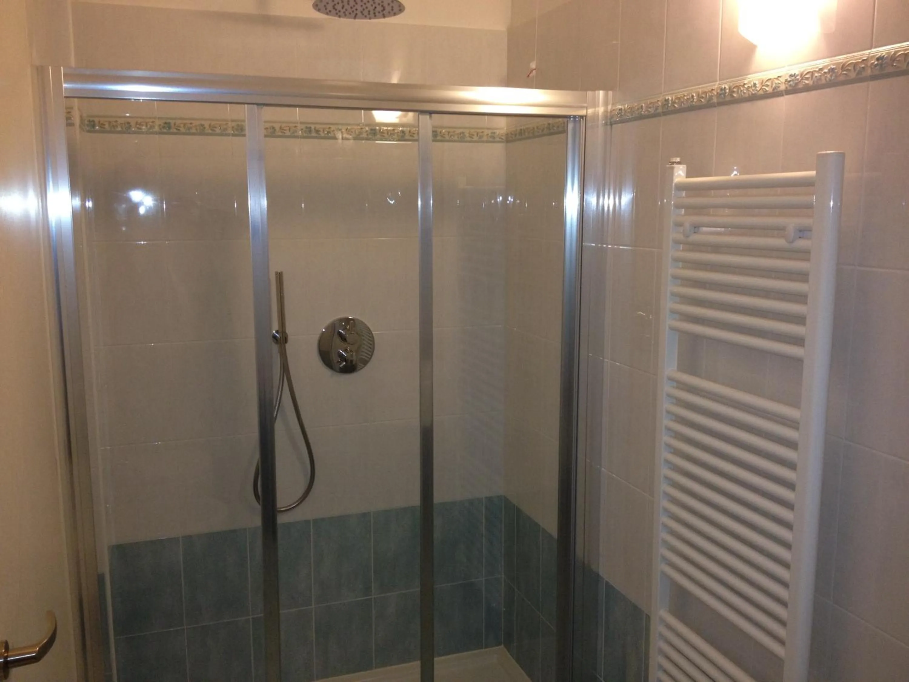 Shower in B&B Teatro Ristori Verona