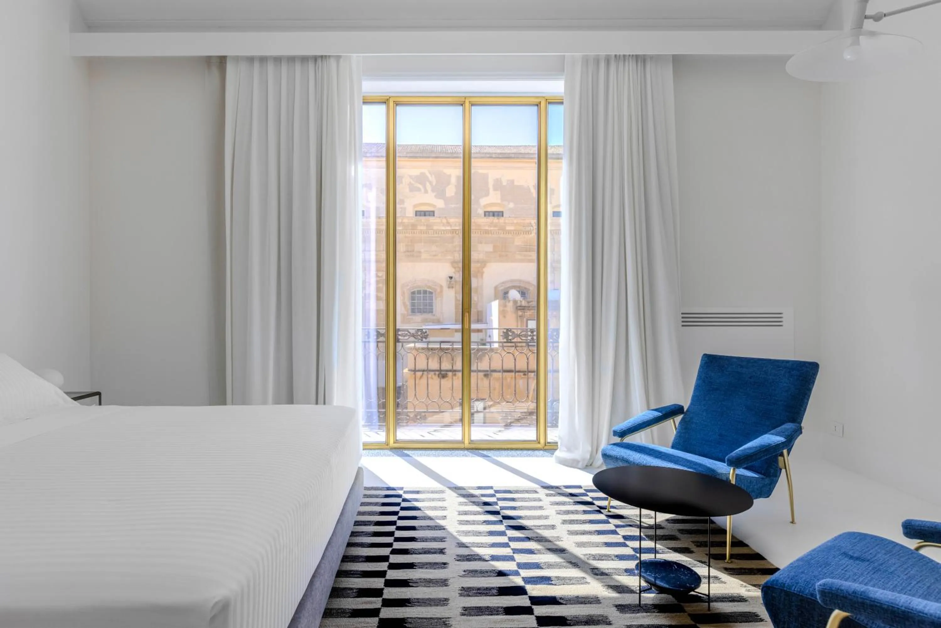 Bedroom, Bed in Dome Hotel