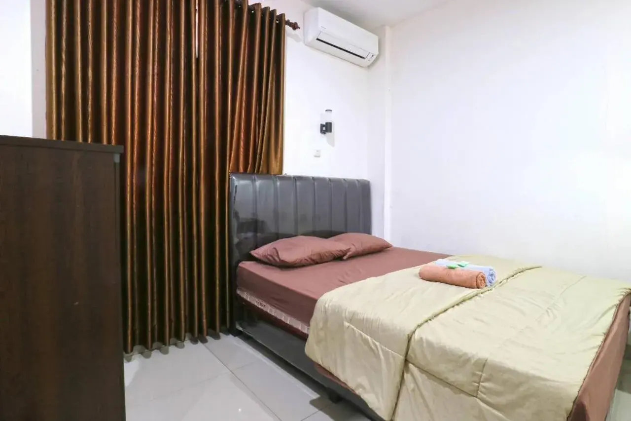 Standard Double Room in Saloka Guest House & Residence Standard Double Room in Saloka Guest House & Residence