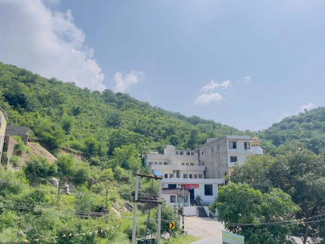 Property building in Rajwadi Palace Property building in Rajwadi Palace