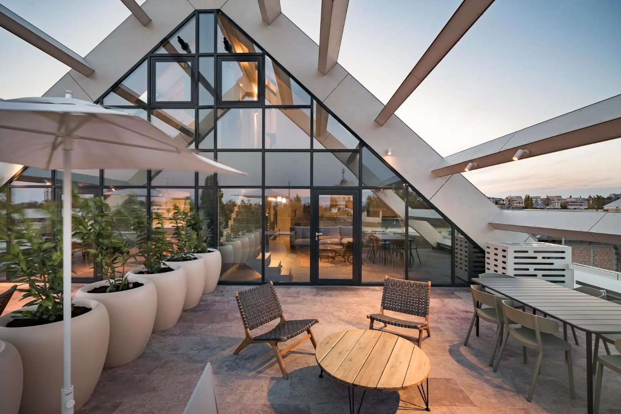 Property building in Phoenix Aparthotel