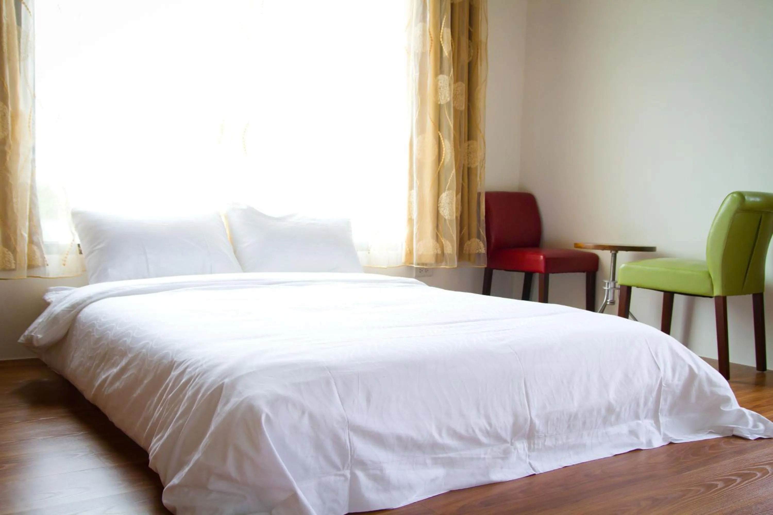 Photo of the whole room, Bed in Muho B&B