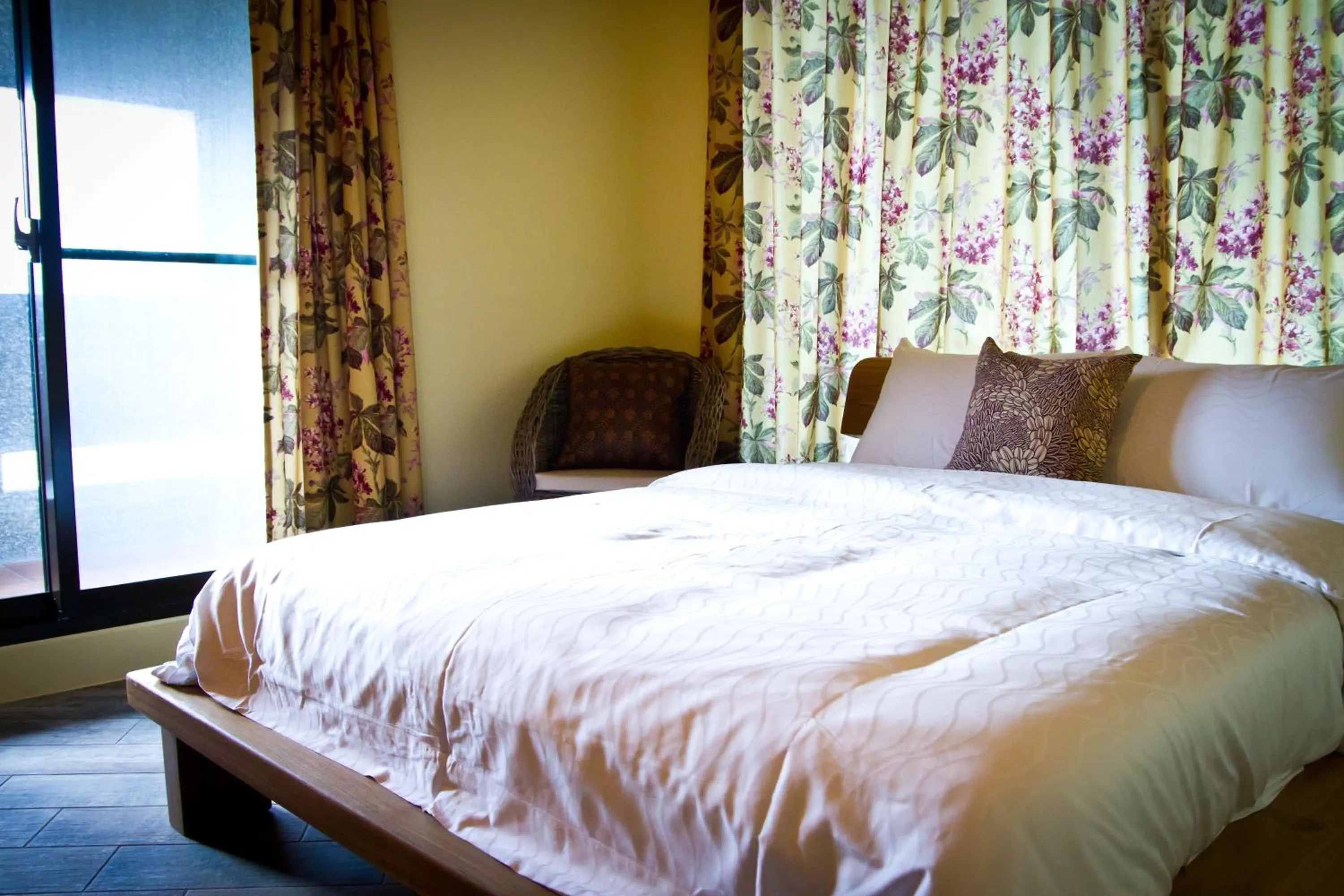 Photo of the whole room, Bed in Muho B&B