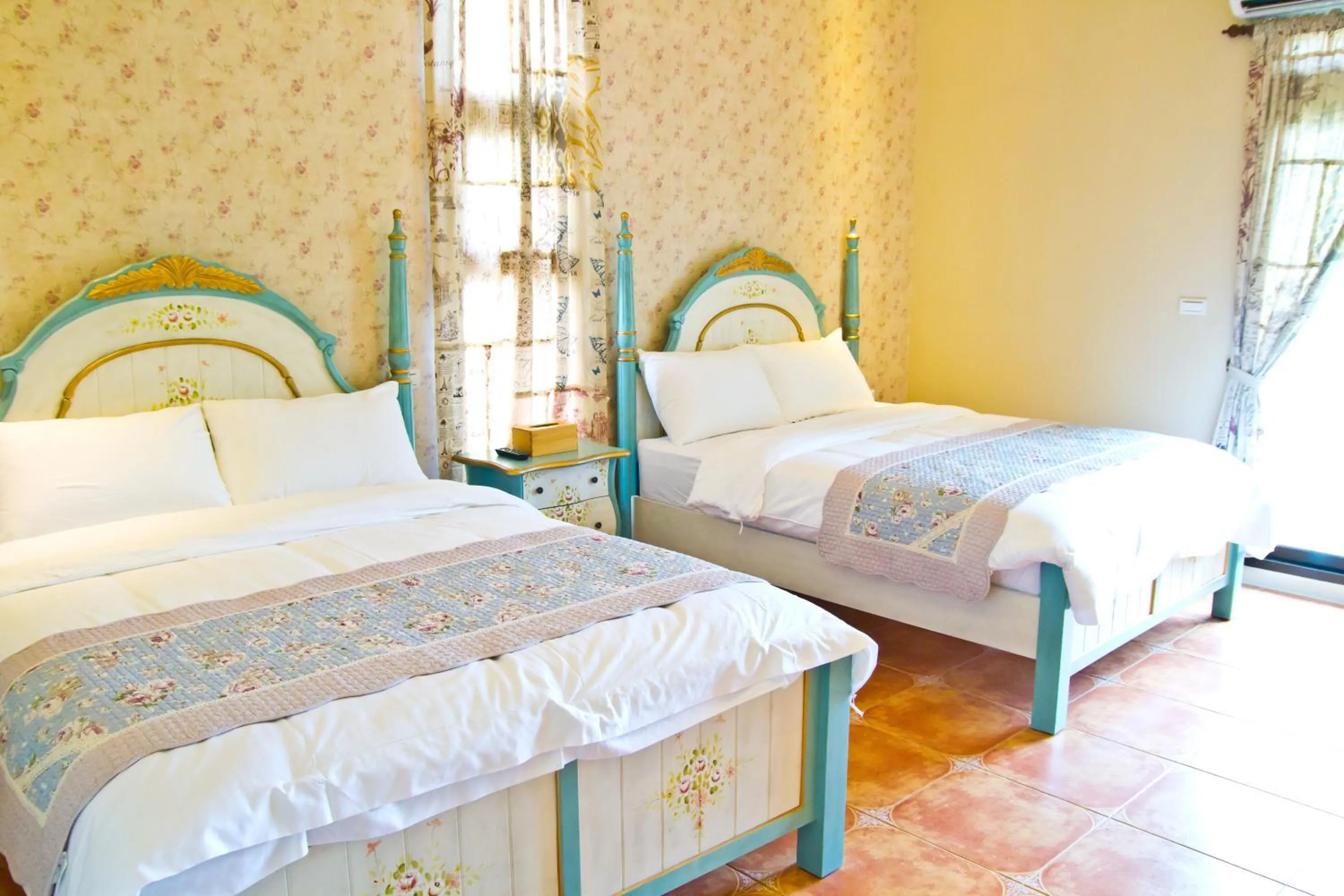 Photo of the whole room, Bed in Muho B&B