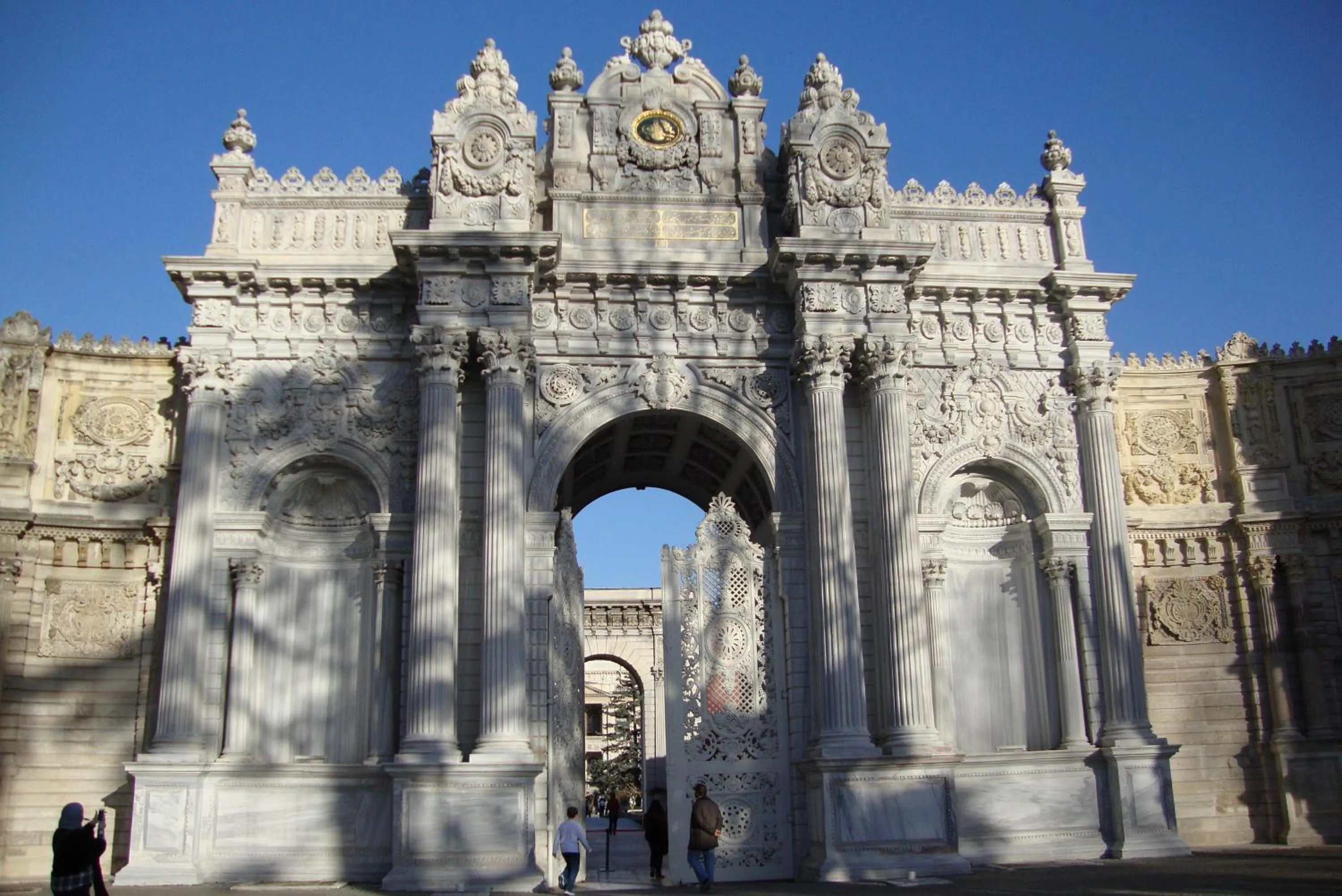 Neighbourhood in Royal Suites Besiktas