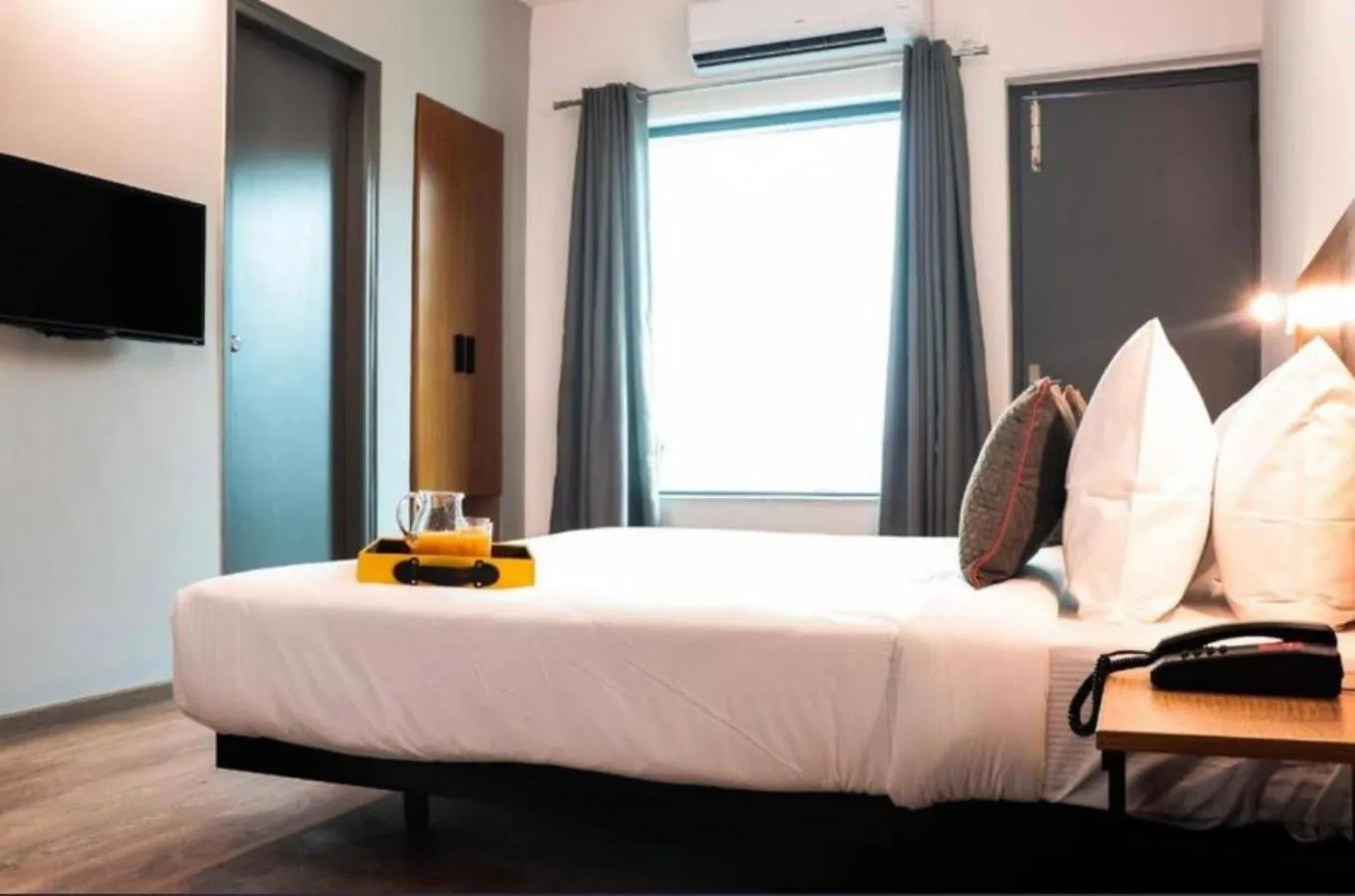 Bedroom, Bed in Akshay home stay