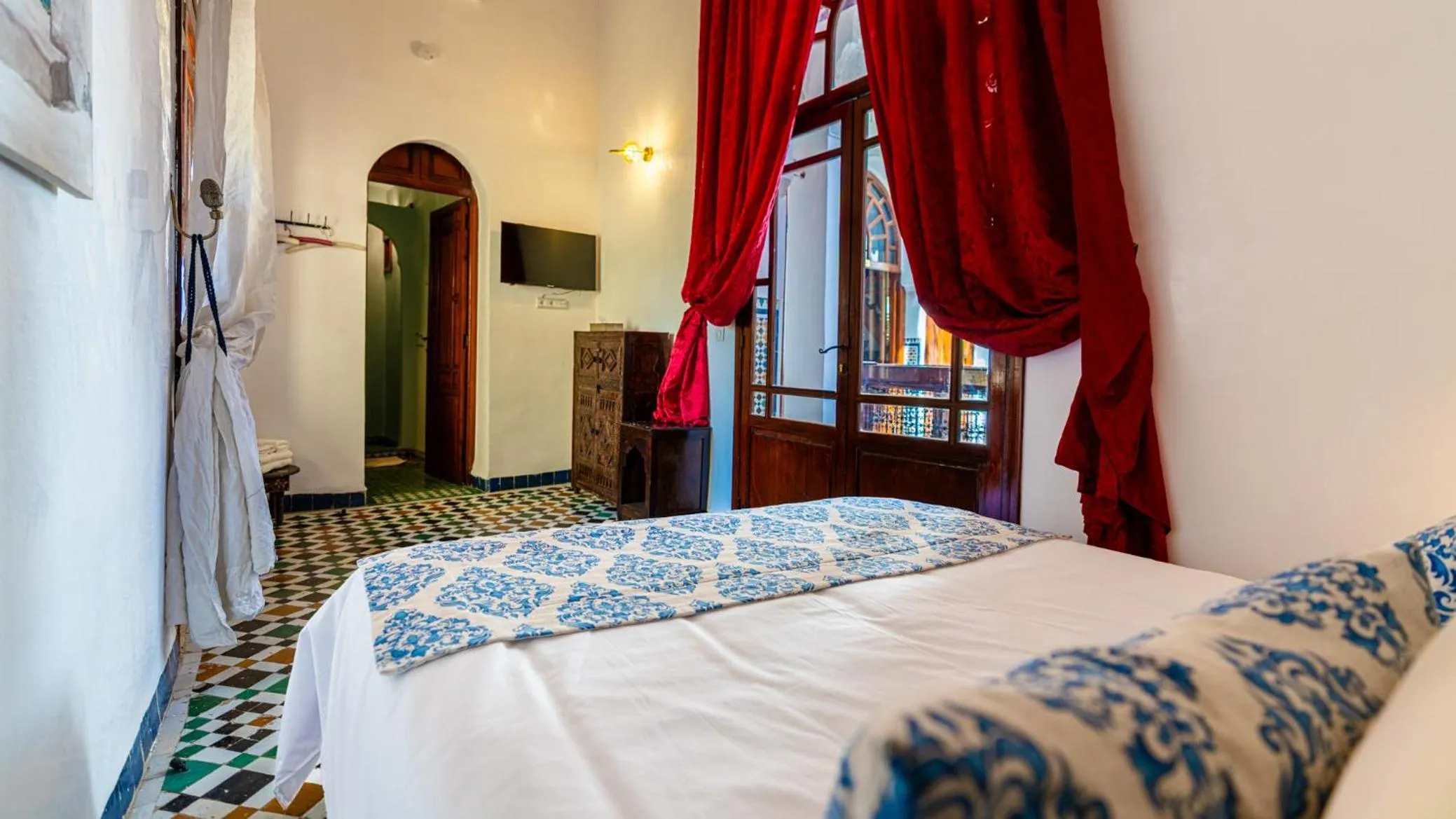Bed in Riad Dar Pierre
