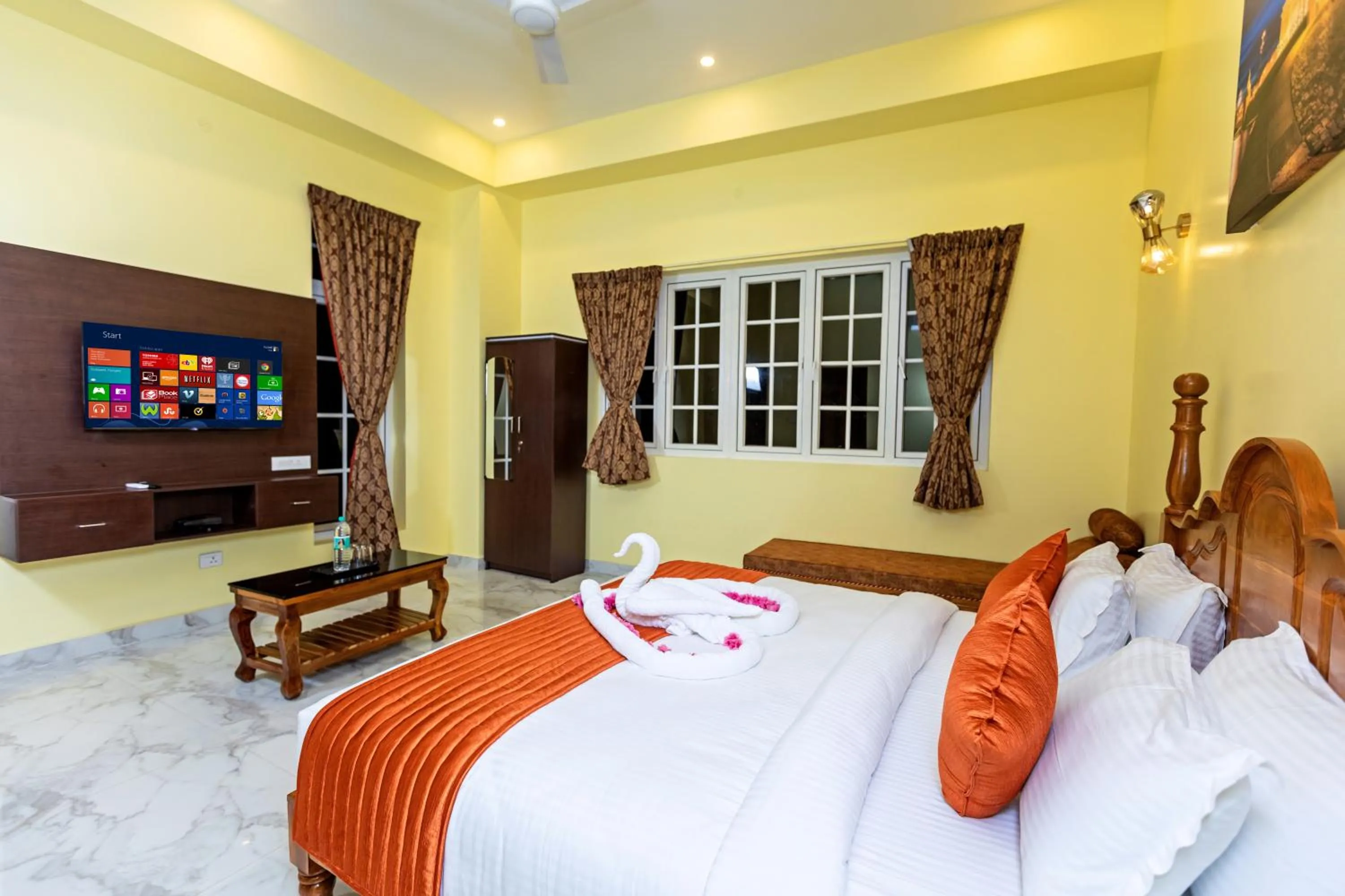 Photo of the whole room, Bed in T Resort with Swimming Pool