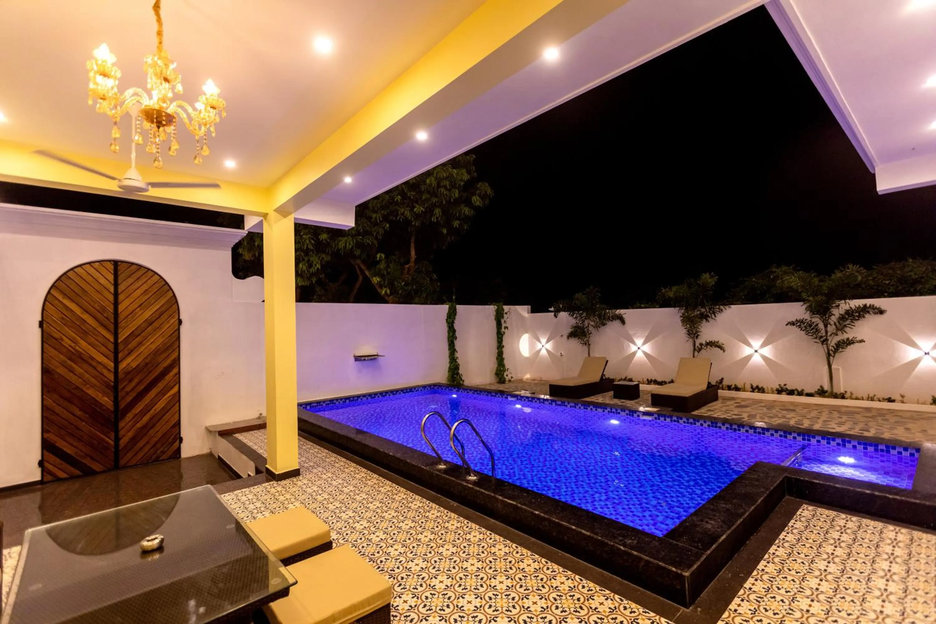 Pool view in T Resort with Swimming Pool