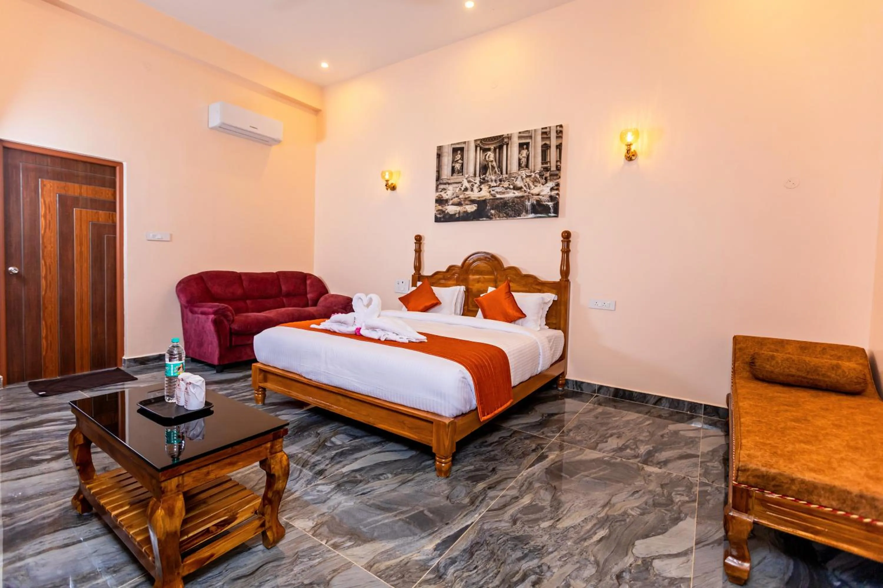 Photo of the whole room, Bed in T Resort with Swimming Pool