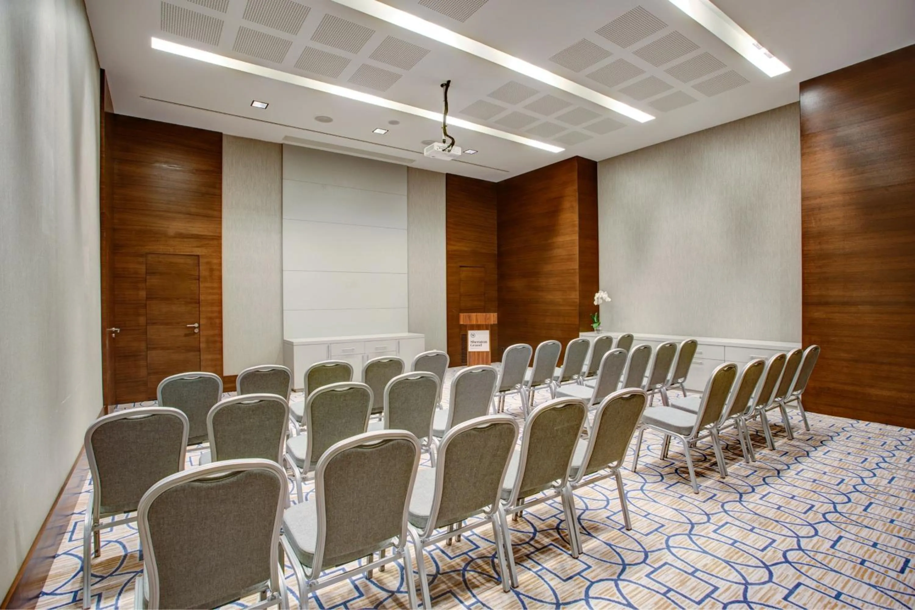 Meeting/conference room in Sheraton Grand Samsun Hotel