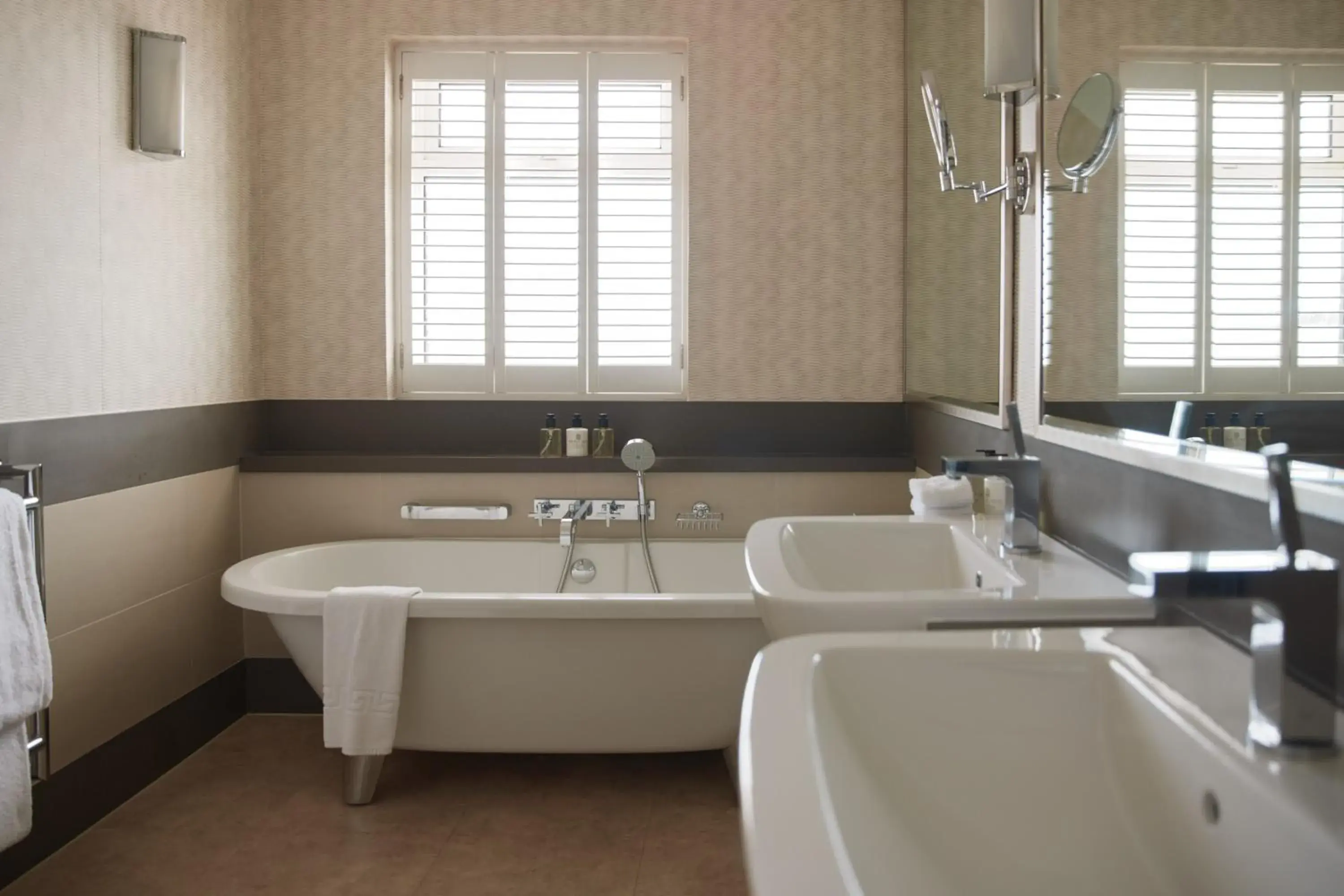 Bathroom in L’Horizon Beach Hotel & Spa Bathroom in L’Horizon Beach Hotel & Spa