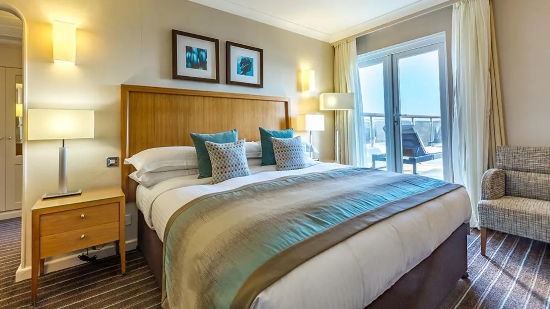 Bedroom, Bed in L’Horizon Beach Hotel &amp; Spa