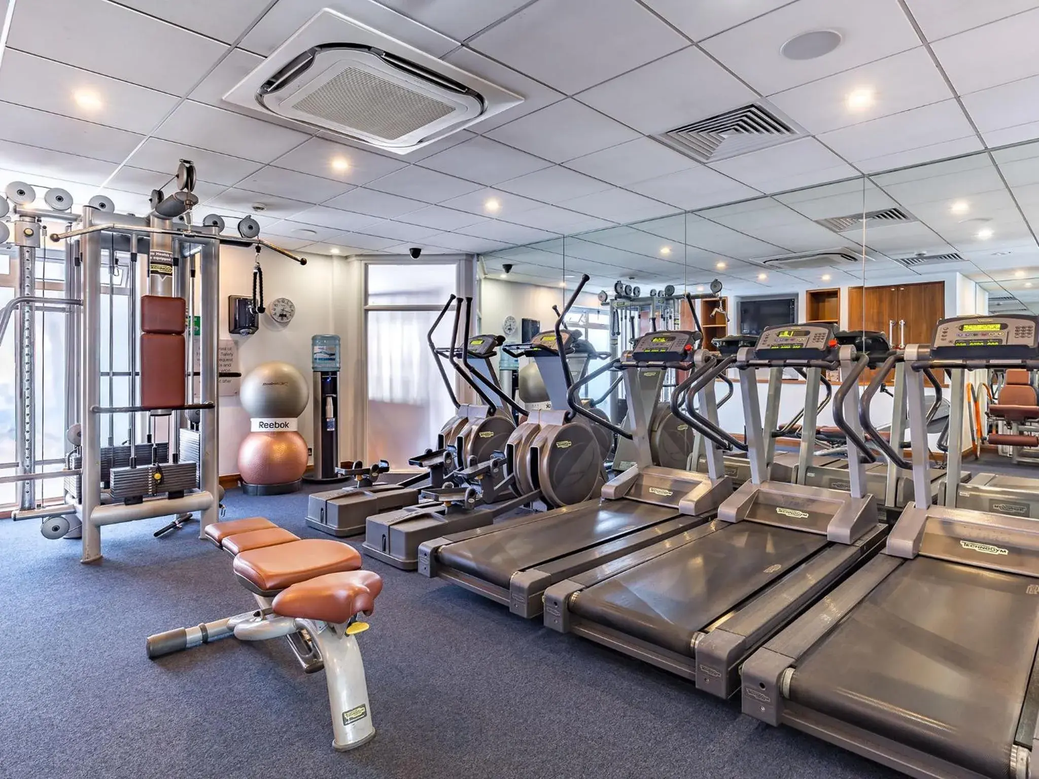 Spa and wellness centre/facilities in L’Horizon Beach Hotel & Spa Spa and wellness centre/facilities in L’Horizon Beach Hotel & Spa