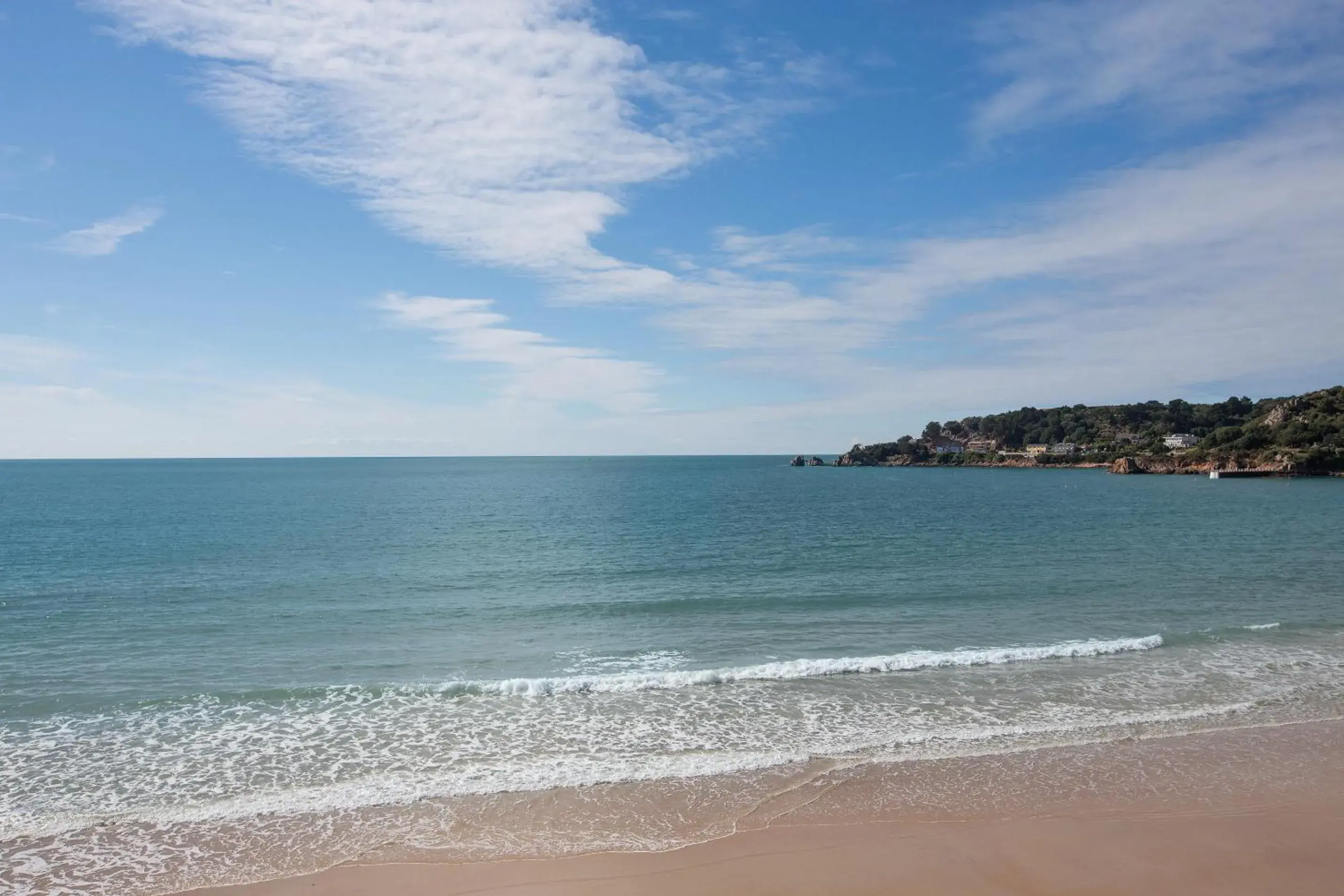 Sea view in L’Horizon Beach Hotel & Spa Sea view in L’Horizon Beach Hotel & Spa