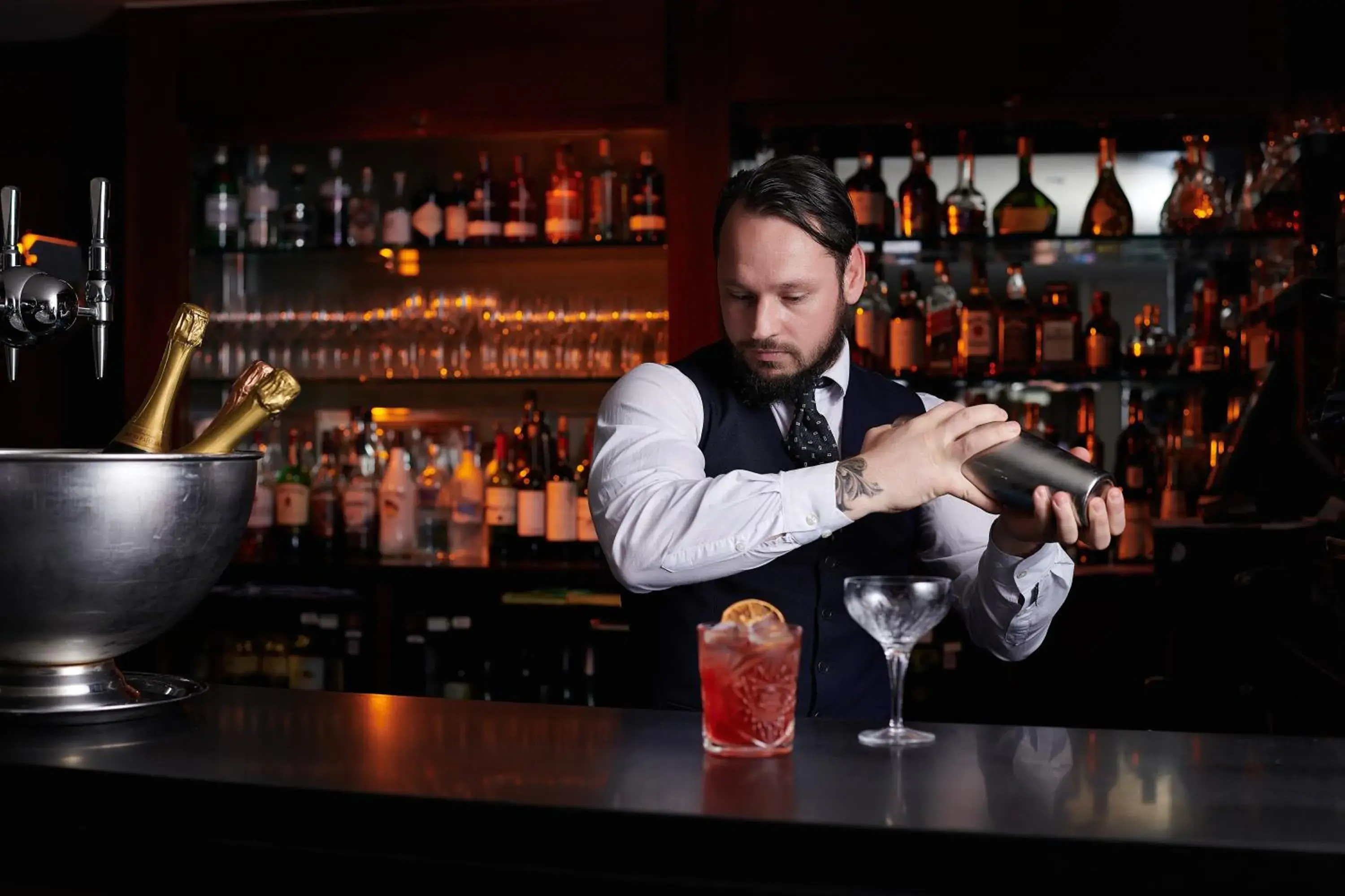Lounge or bar in L’Horizon Beach Hotel & Spa Lounge or bar in L’Horizon Beach Hotel & Spa