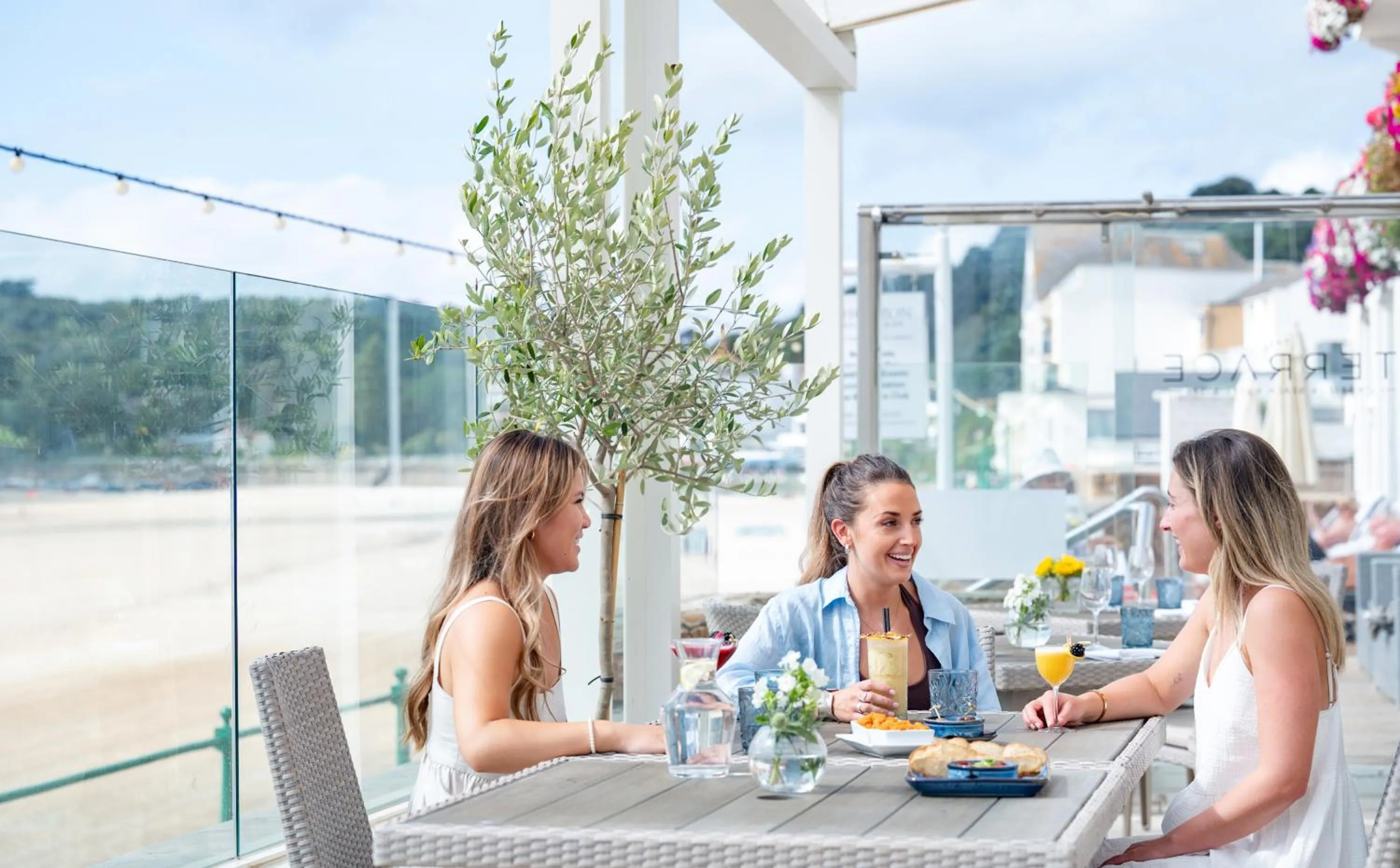Balcony/Terrace in L’Horizon Beach Hotel &amp; Spa