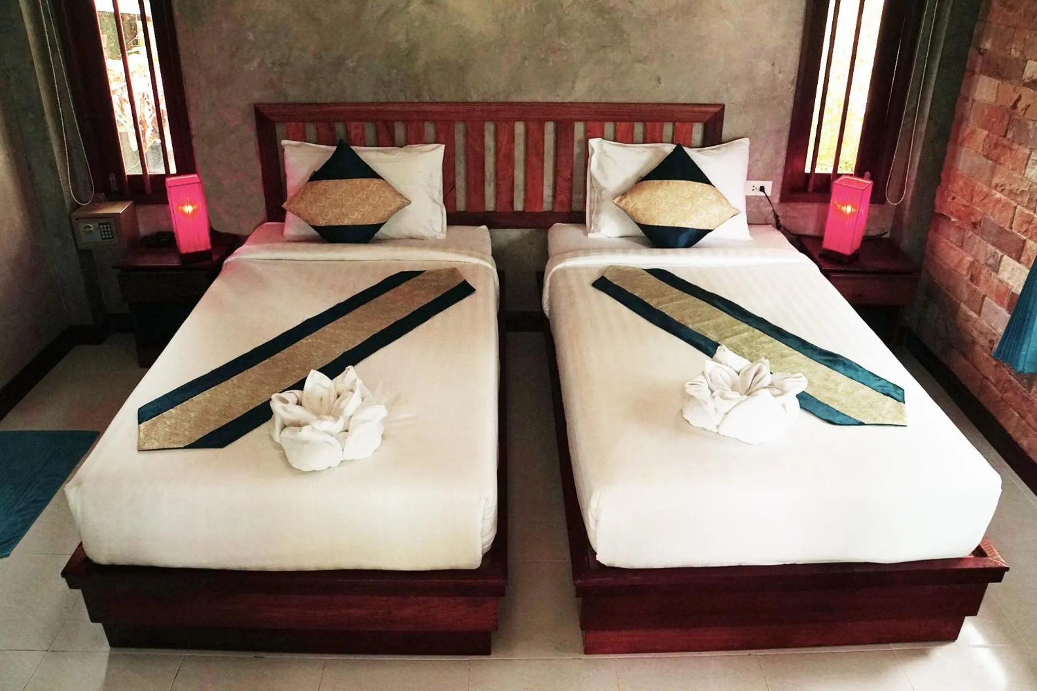 Bed in Wonderland Healing Center