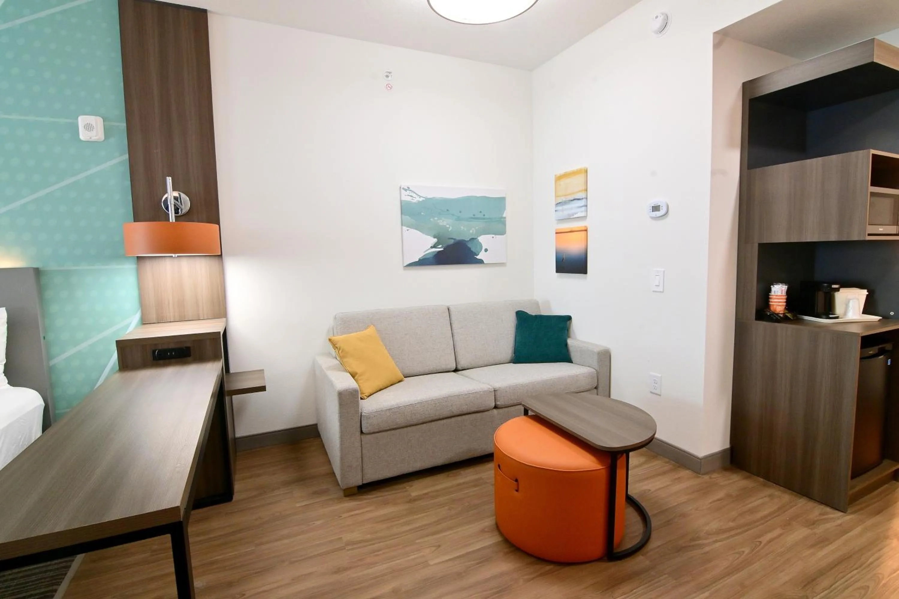 Living room in Comfort Suites Titusville near Kennedy Space Center