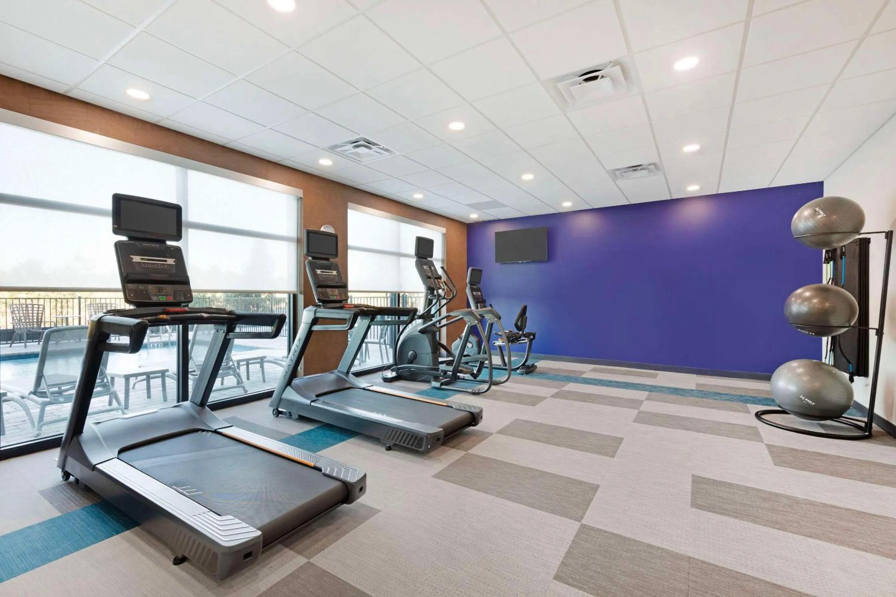 Fitness centre/facilities in Comfort Suites Titusville near Kennedy Space Center
