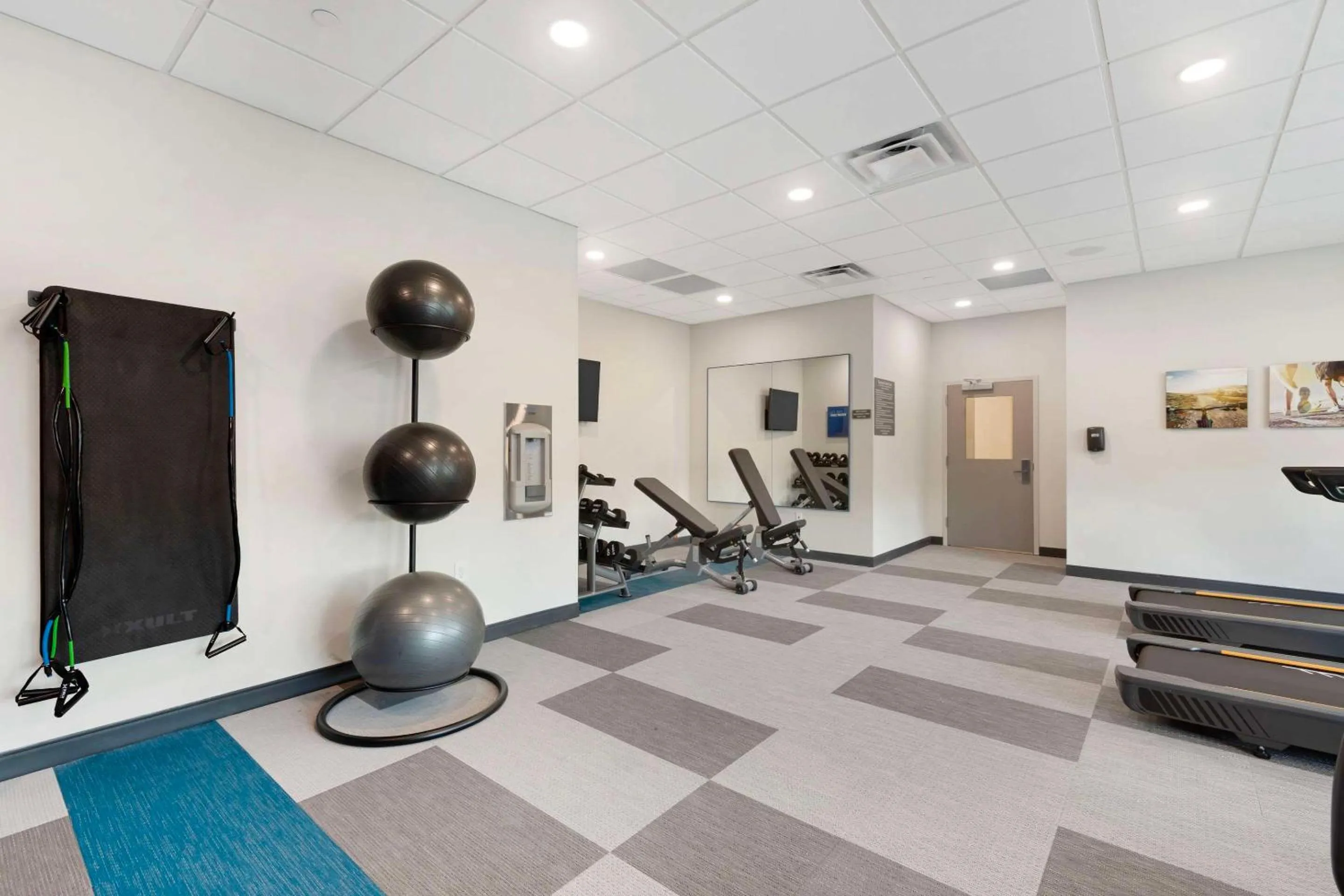 Fitness centre/facilities in Comfort Suites Titusville near Kennedy Space Center