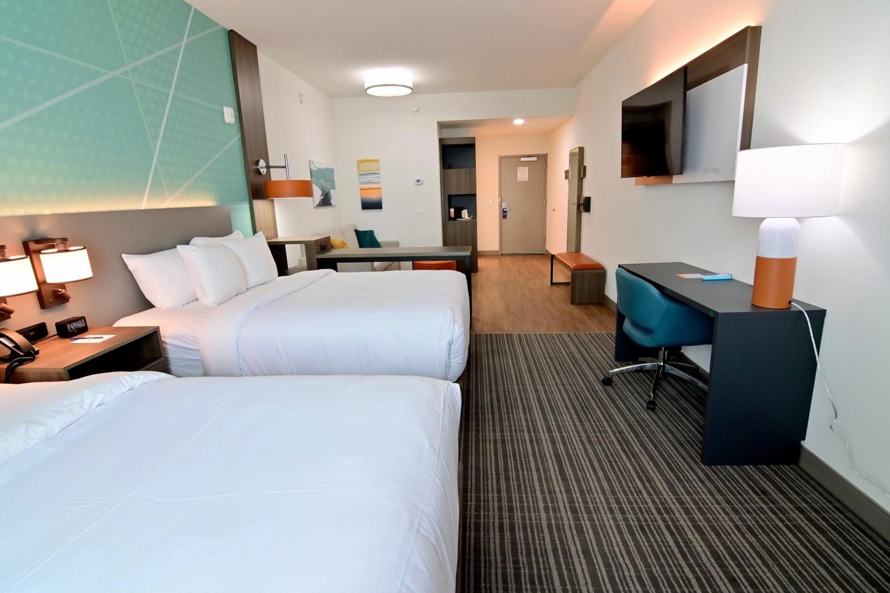 Bedroom, Bed in Comfort Suites Titusville near Kennedy Space Center