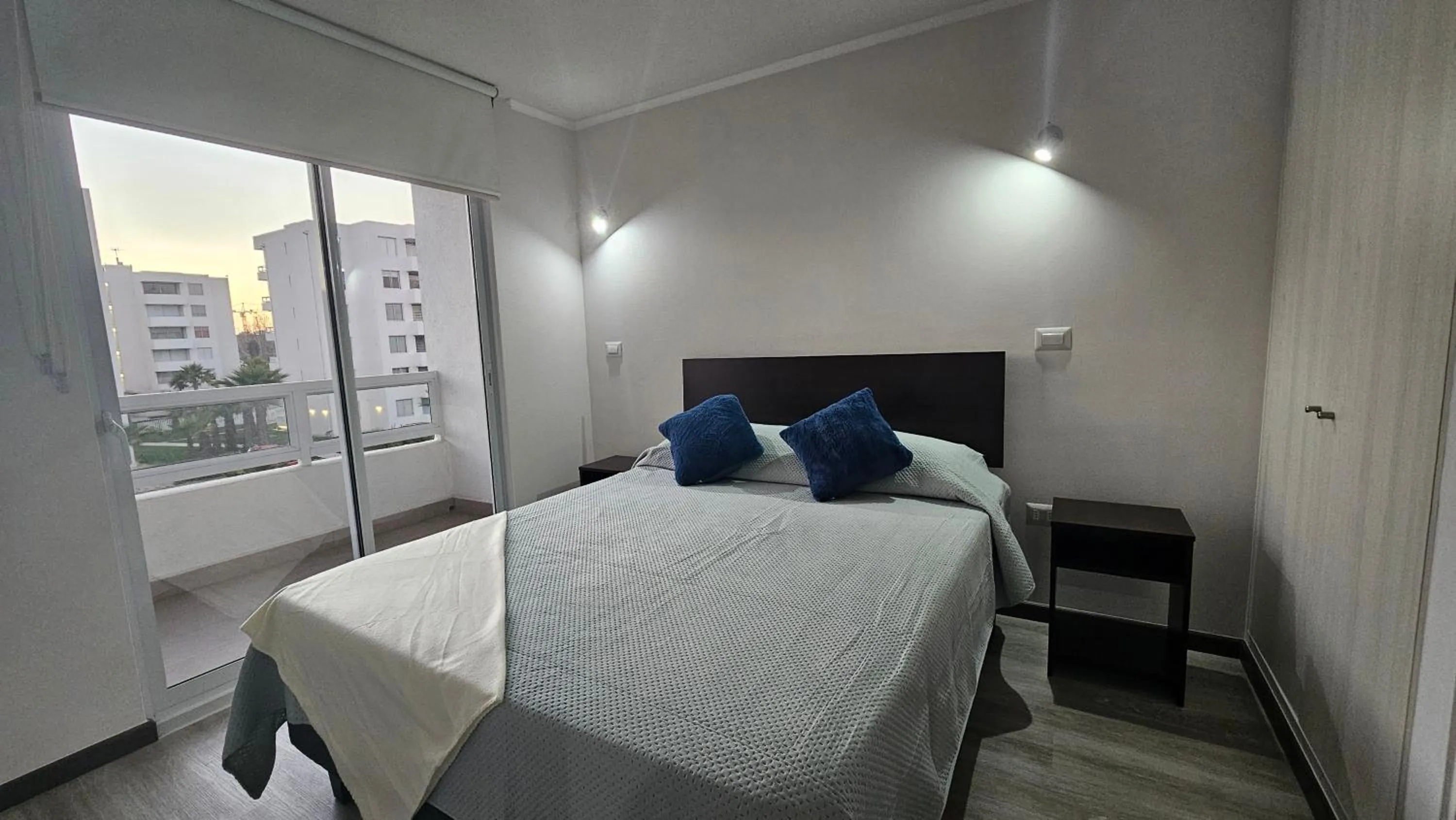 Bed in Oceana Suites Distrito Verde