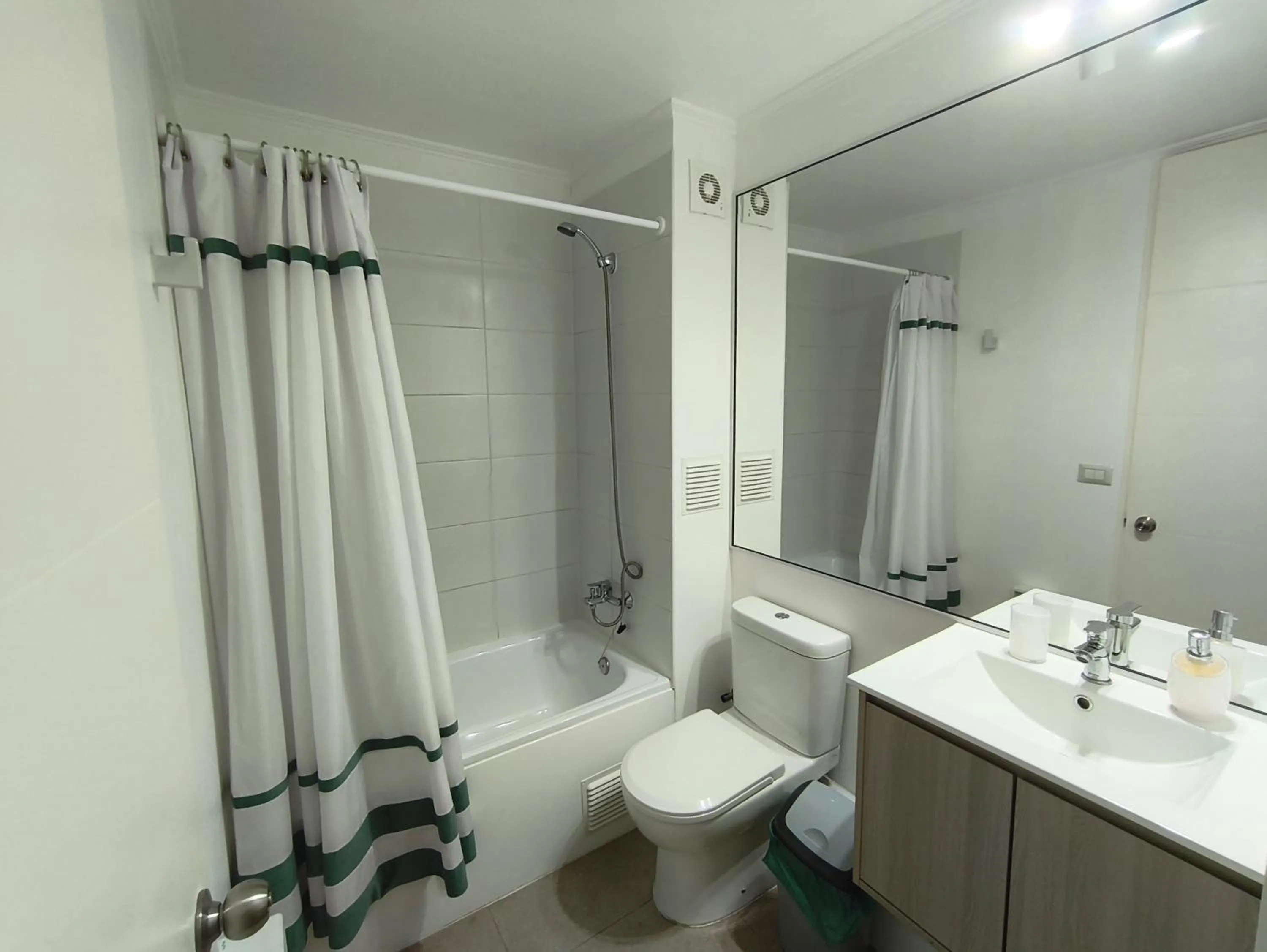 Oceana Suites Distrito Verde